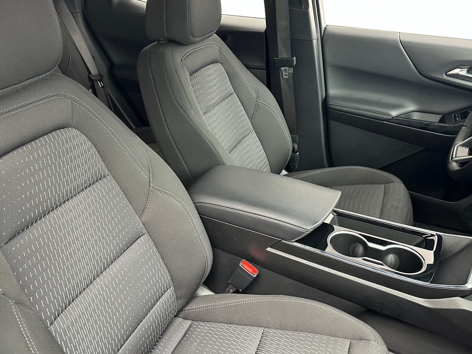 Thumbnail: 2025 Chevrolet Equinox - 2