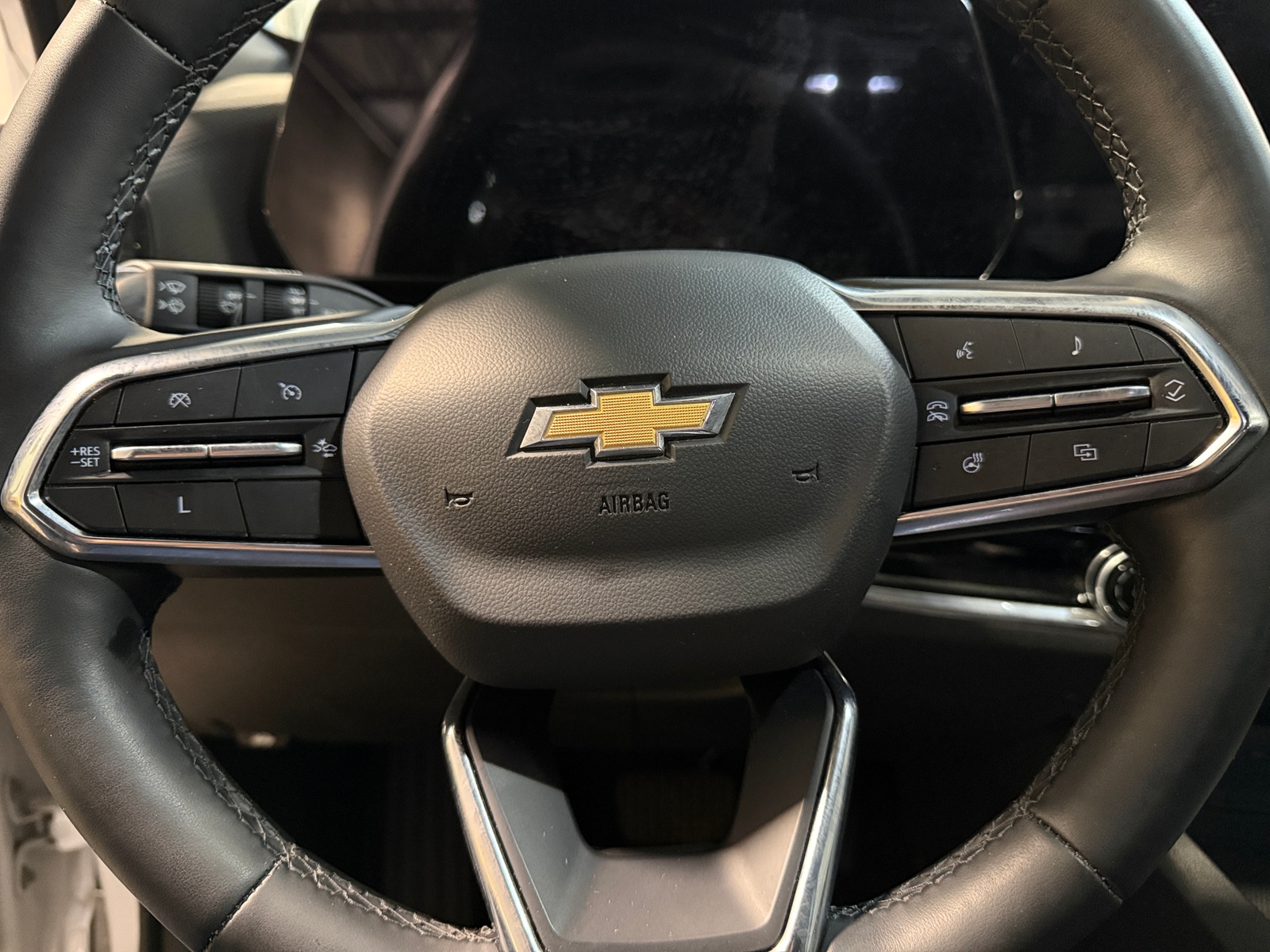 Thumbnail: 2025 Chevrolet Equinox - 5