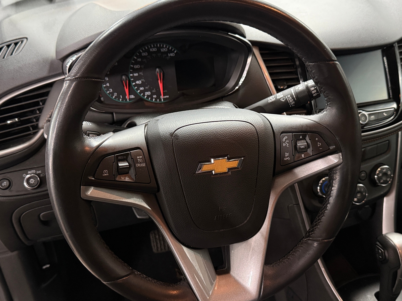 Thumbnail: 2022 Chevrolet Trax - 4