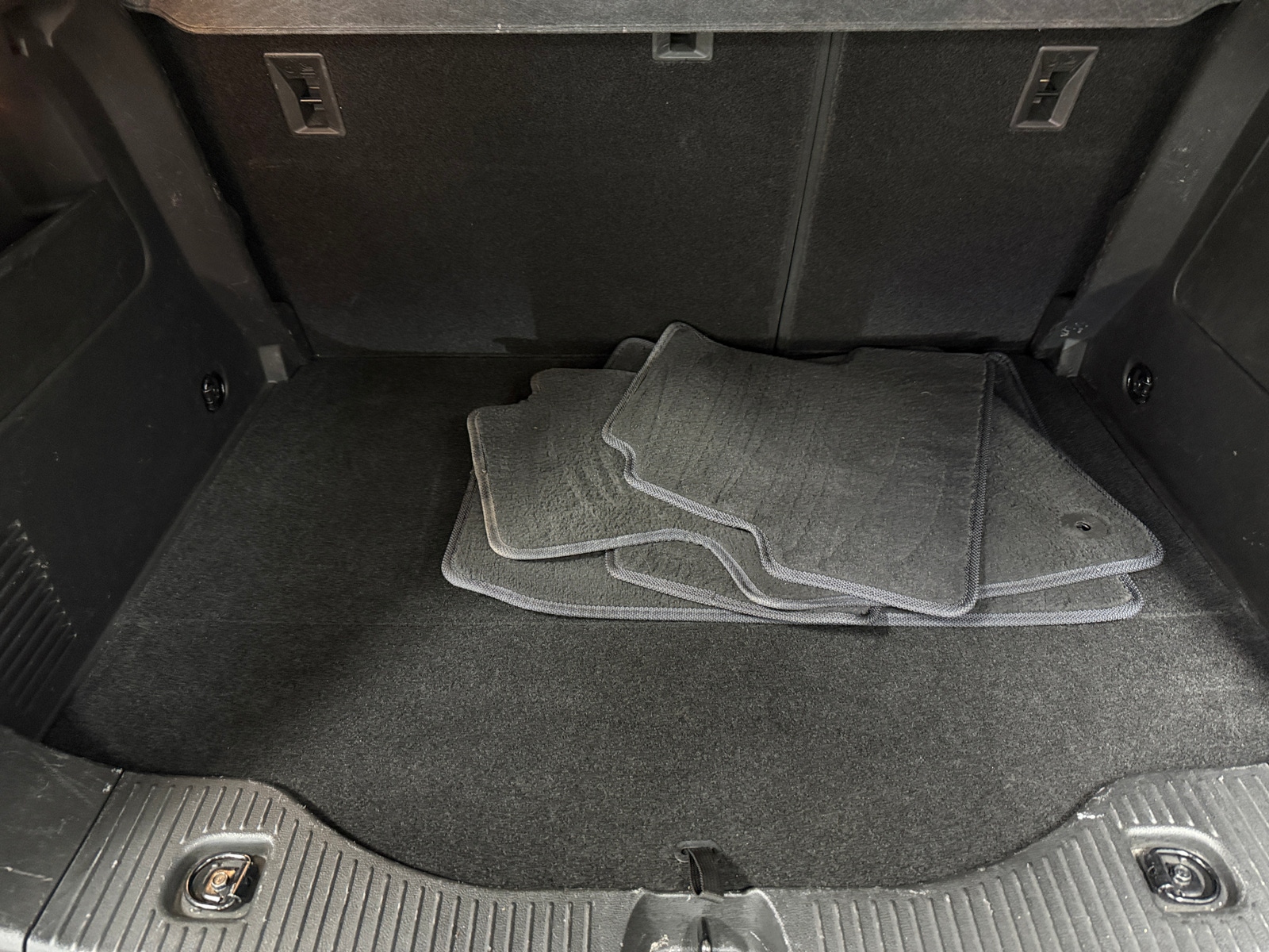 Thumbnail: 2022 Chevrolet Trax - 6