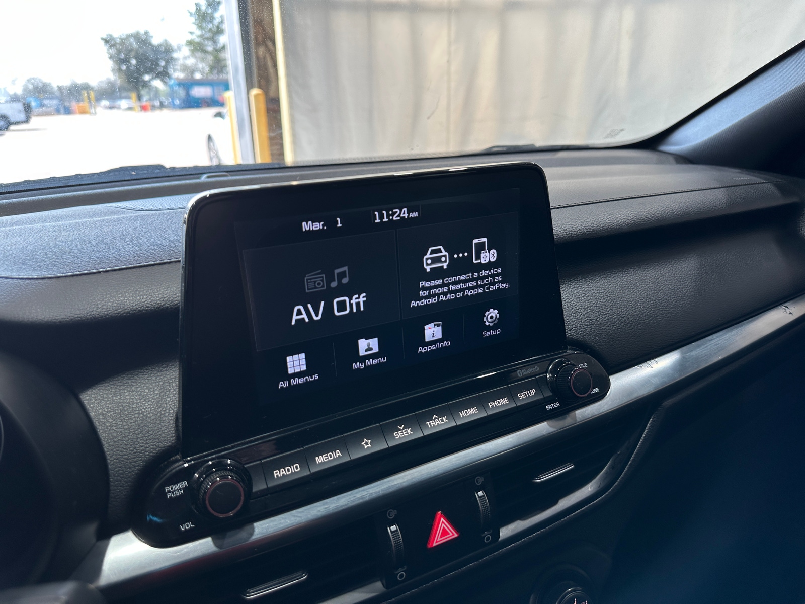 Thumbnail: 2020 Kia Forte - 4