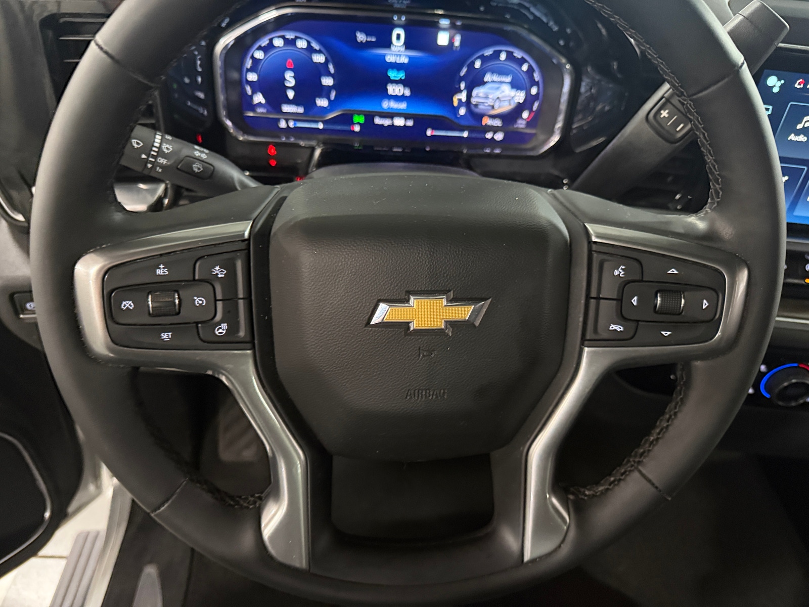 Thumbnail: 2023 Chevrolet Silverado 1500 - 5