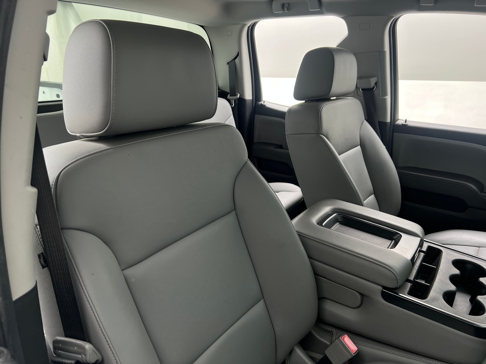 Thumbnail: 2018 Chevrolet Silverado 1500 - 2