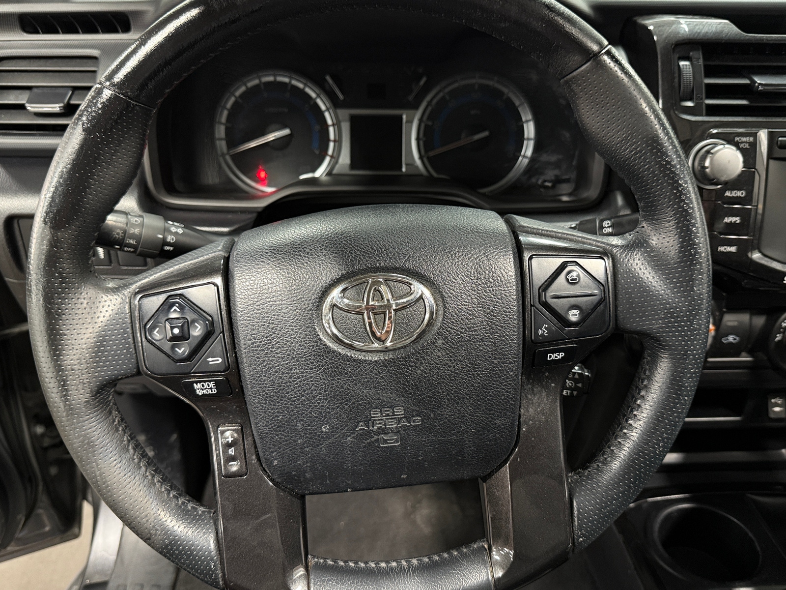 Thumbnail: 2015 Toyota 4Runner - 5