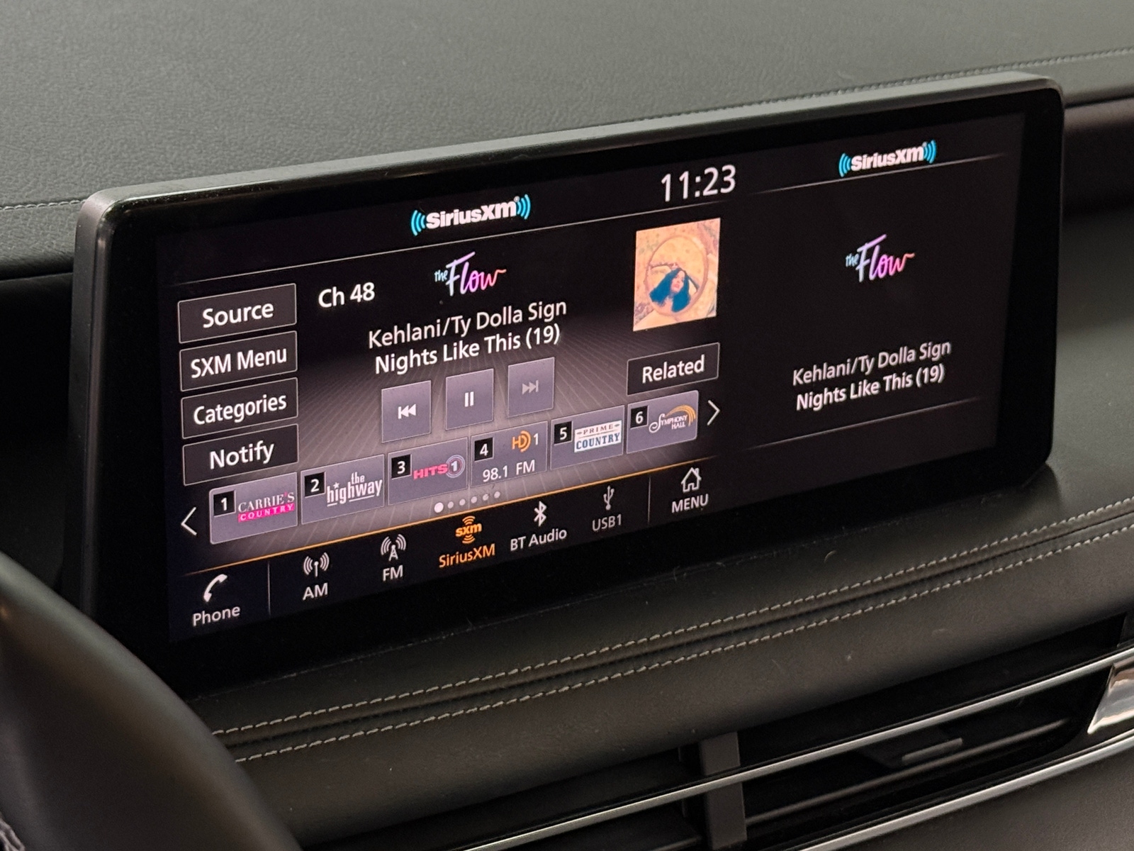 Thumbnail: 2023 INFINITI QX60 - 3