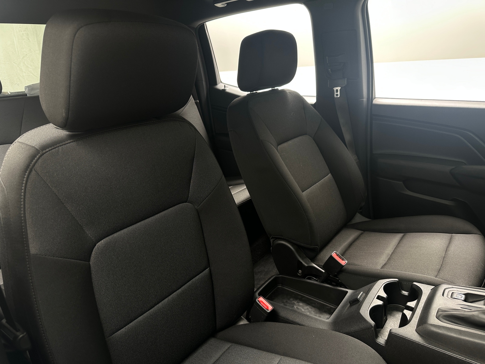 Thumbnail: 2024 Chevrolet Colorado - 2