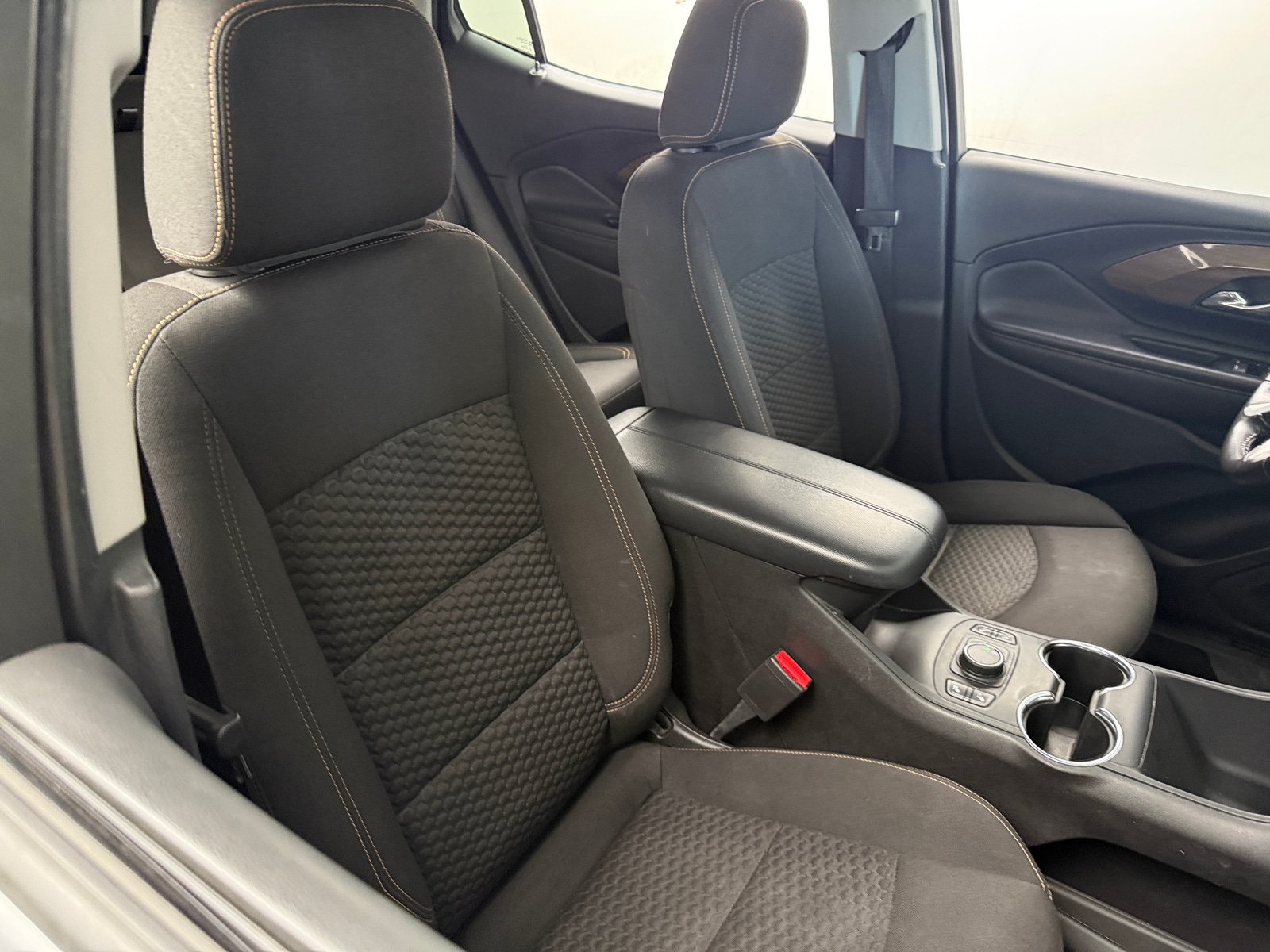 Thumbnail: 2018 GMC Terrain - 2