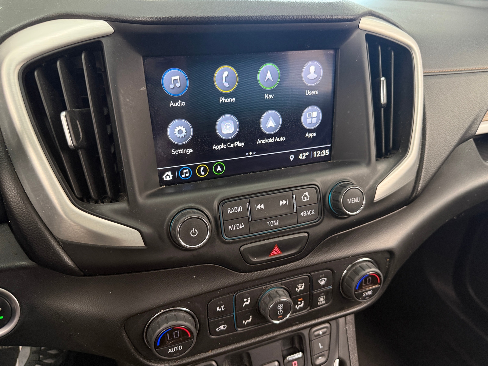 Thumbnail: 2018 GMC Terrain - 4