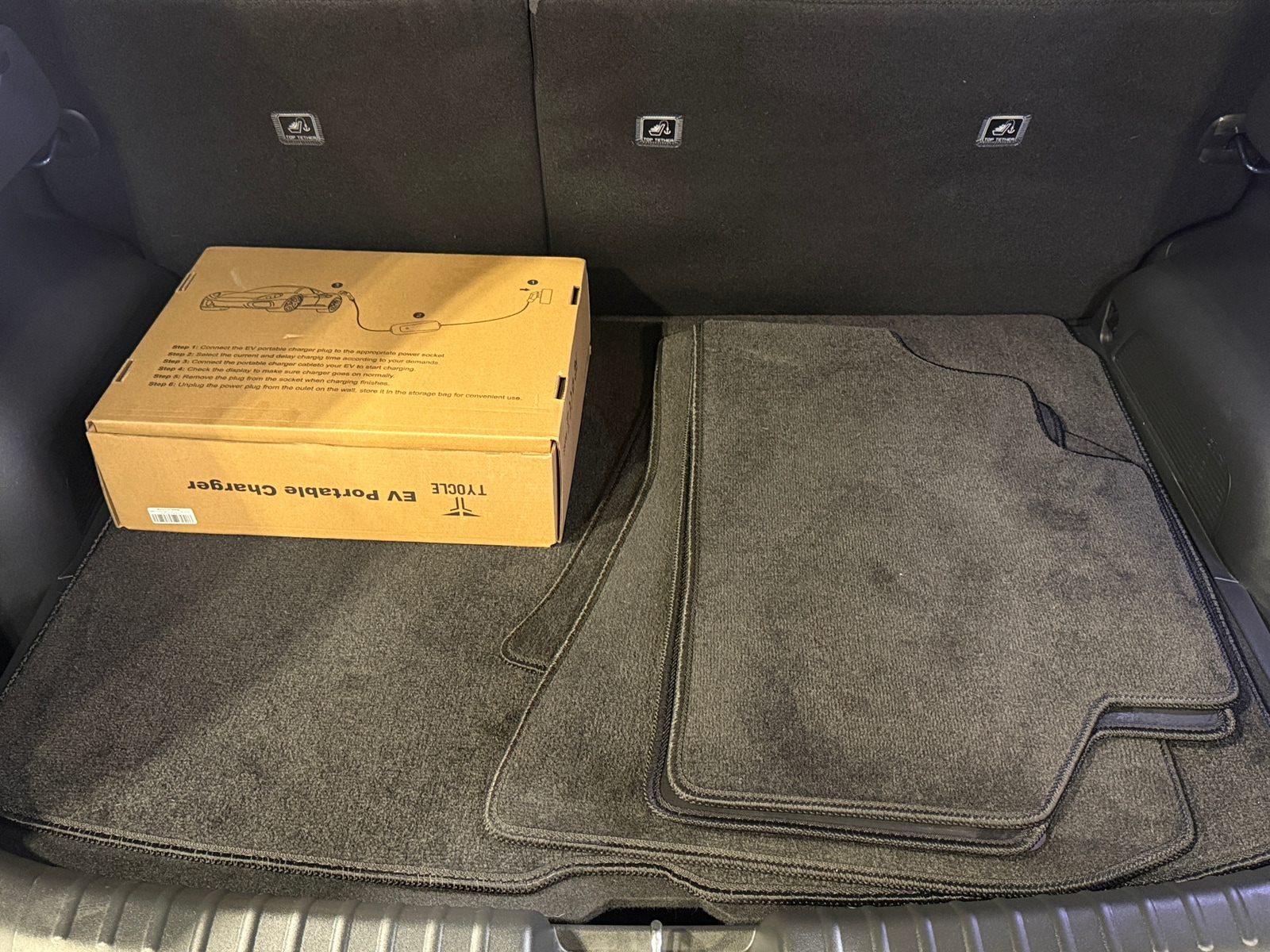 Thumbnail: 2023 Kia Niro - 6