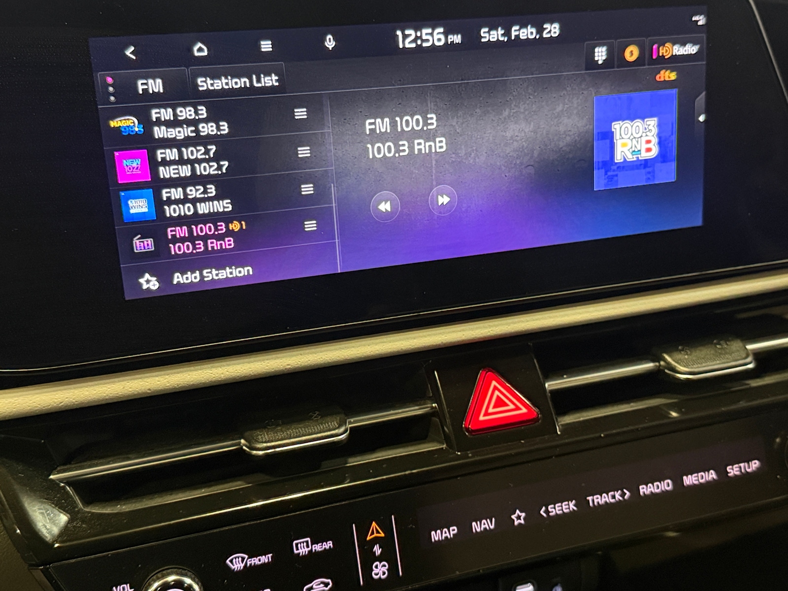 Thumbnail: 2023 Kia Niro - 3