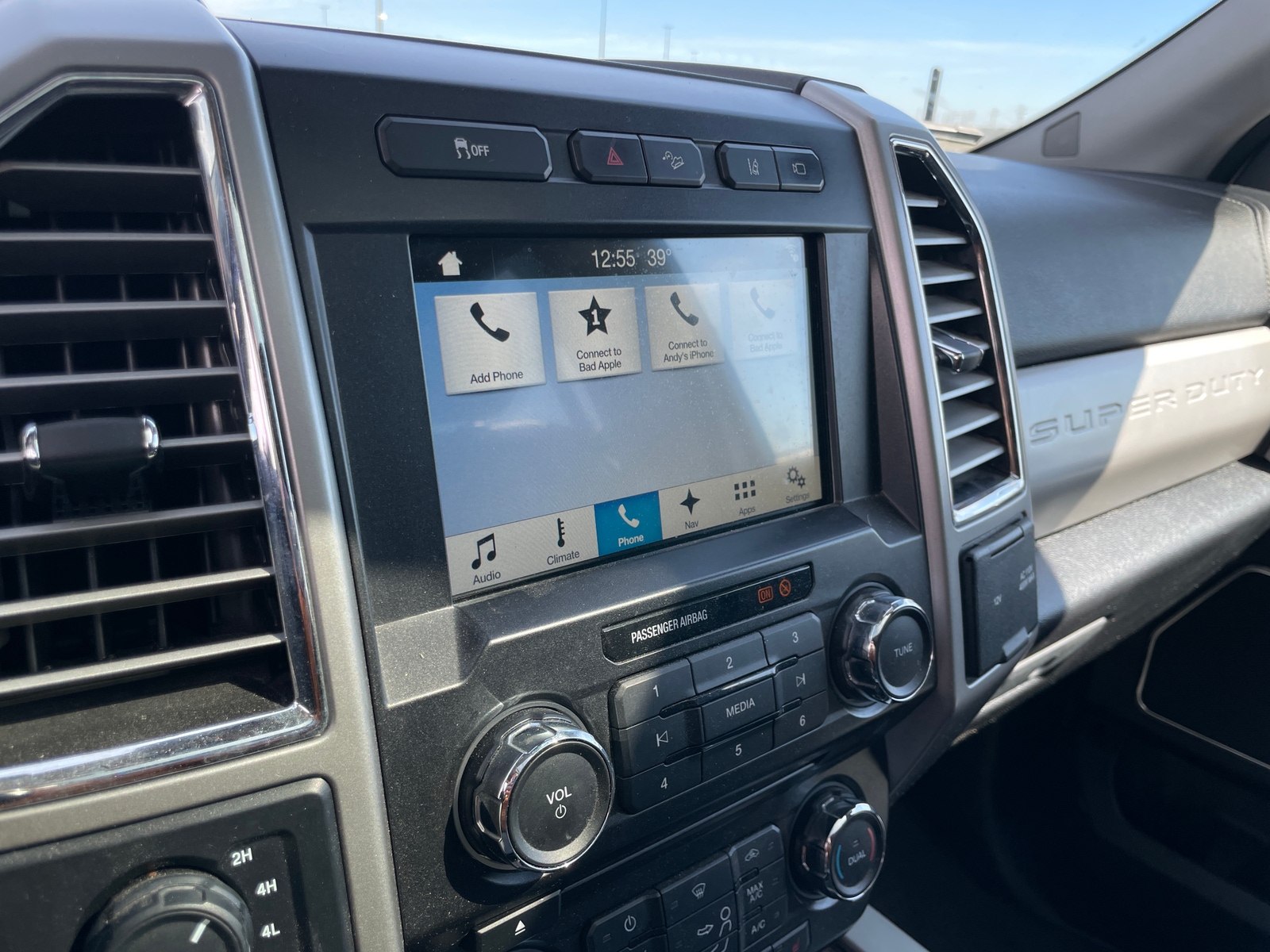 Thumbnail: 2017 Ford Econoline - 4