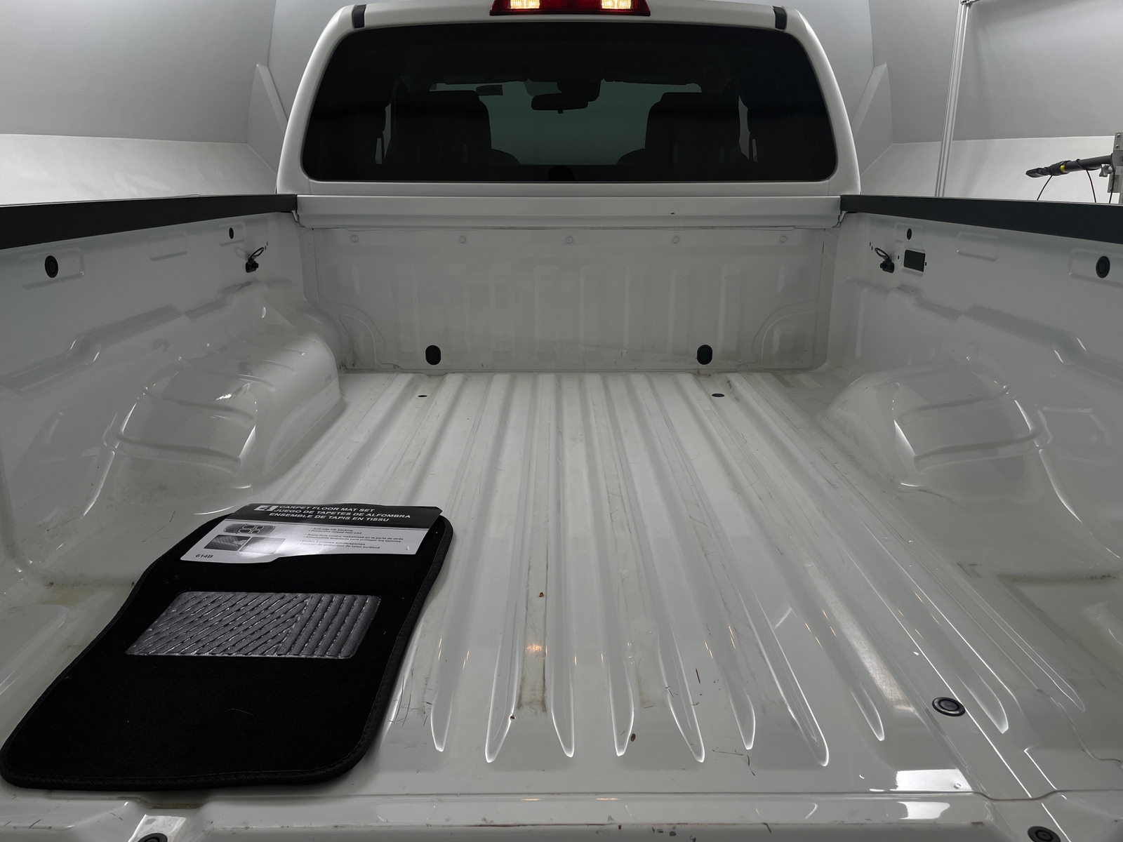 Thumbnail: 2022 Nissan Frontier - 7