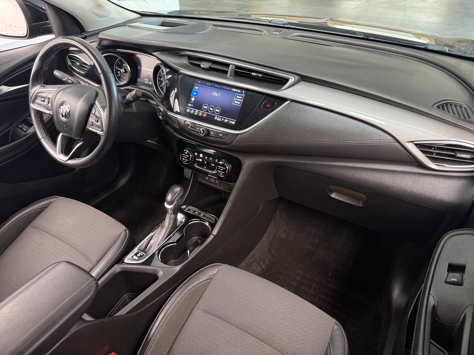 Thumbnail: 2021 Buick Encore GX - 2