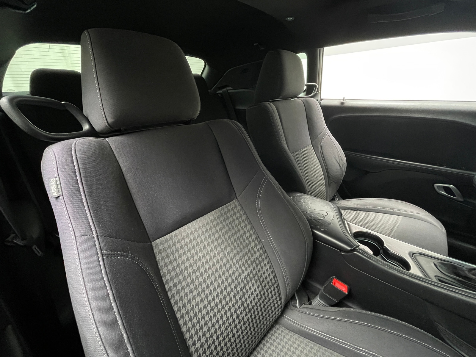 Thumbnail: 2015 Dodge Challenger - 2