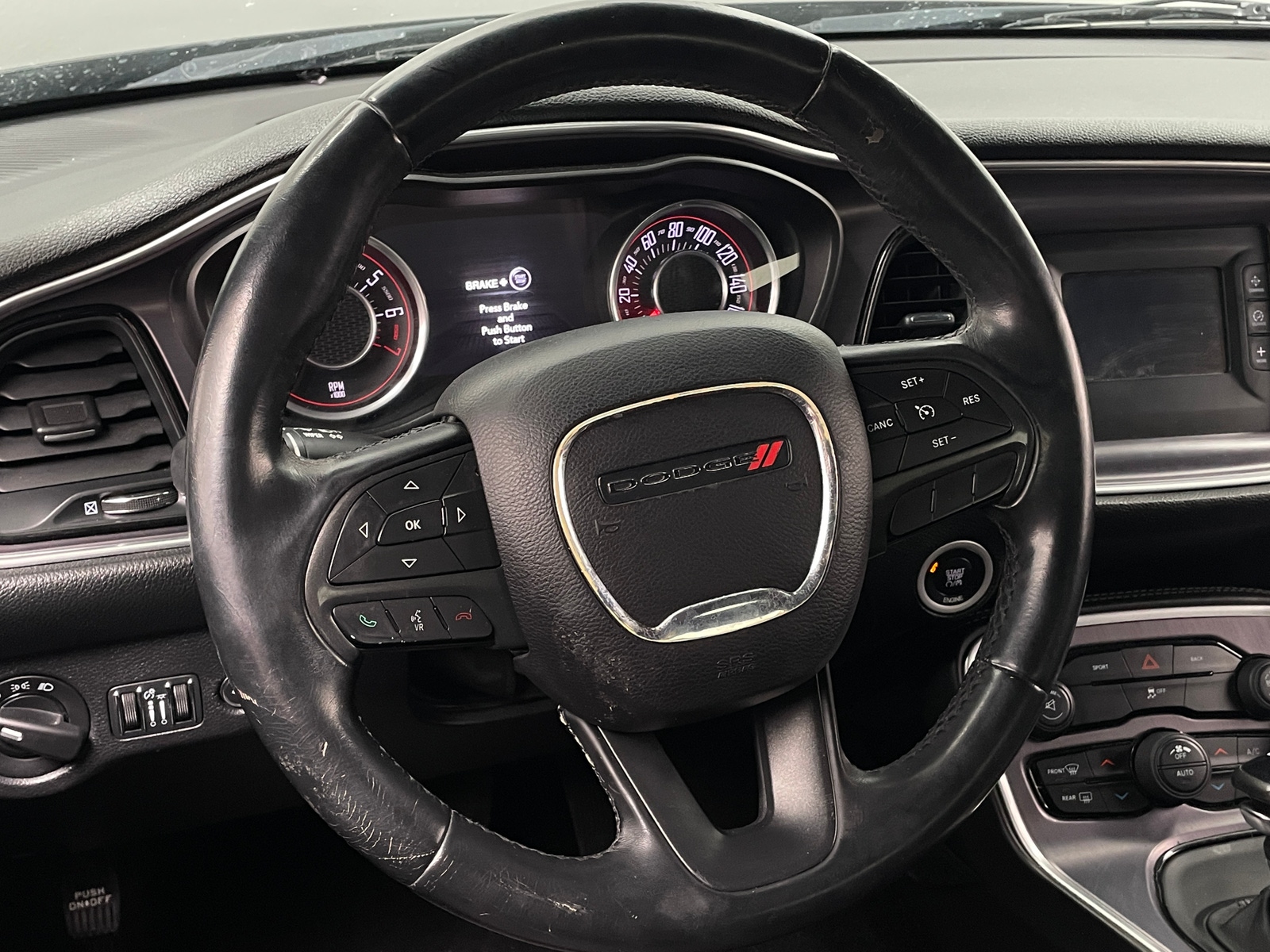 Thumbnail: 2015 Dodge Challenger - 4