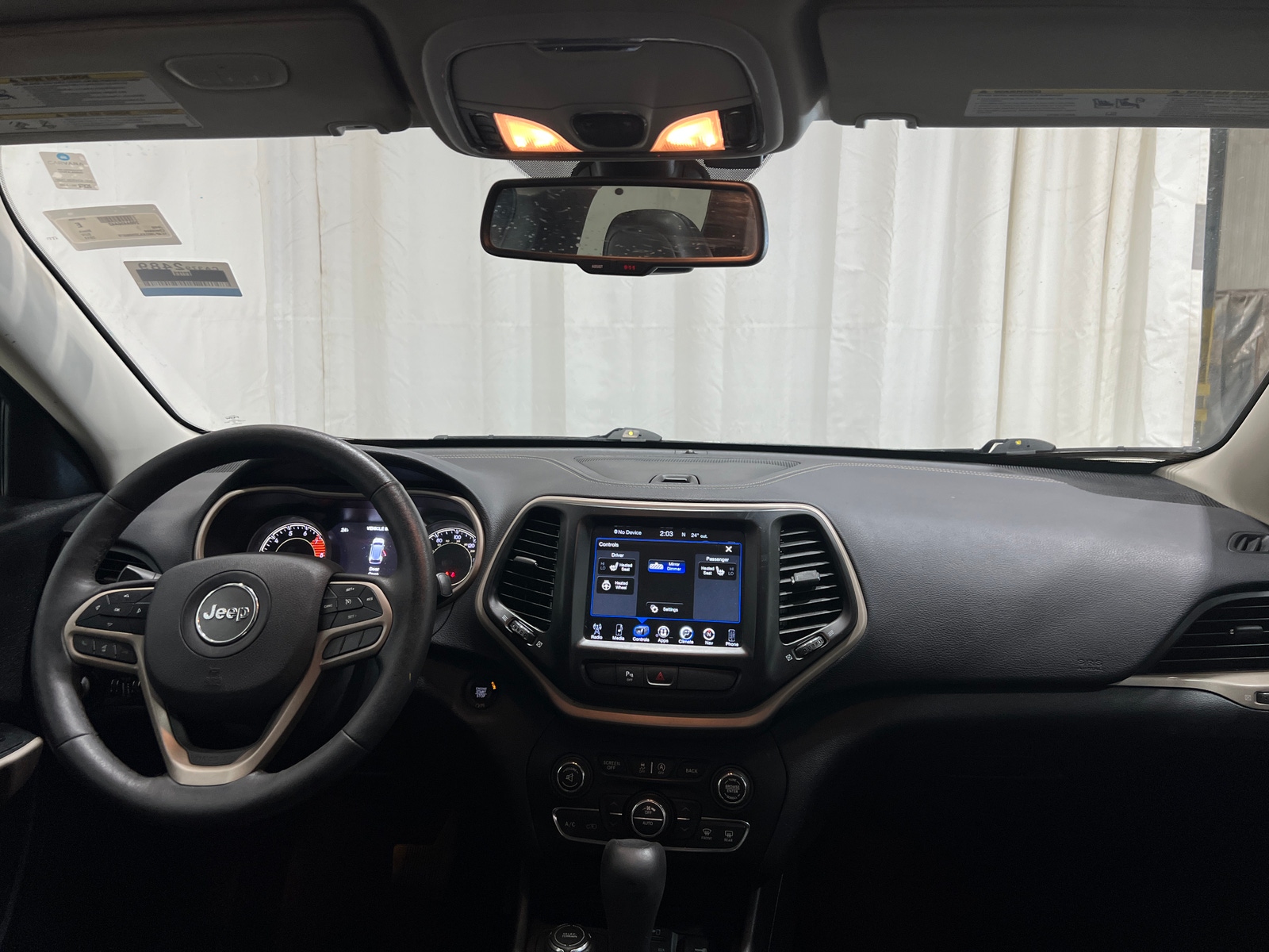 Thumbnail: 2018 Jeep Cherokee - 2