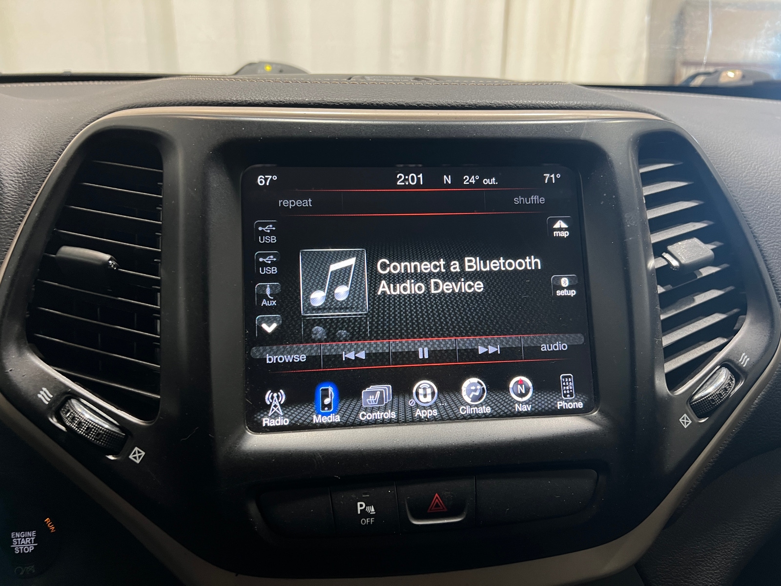 Thumbnail: 2018 Jeep Cherokee - 3