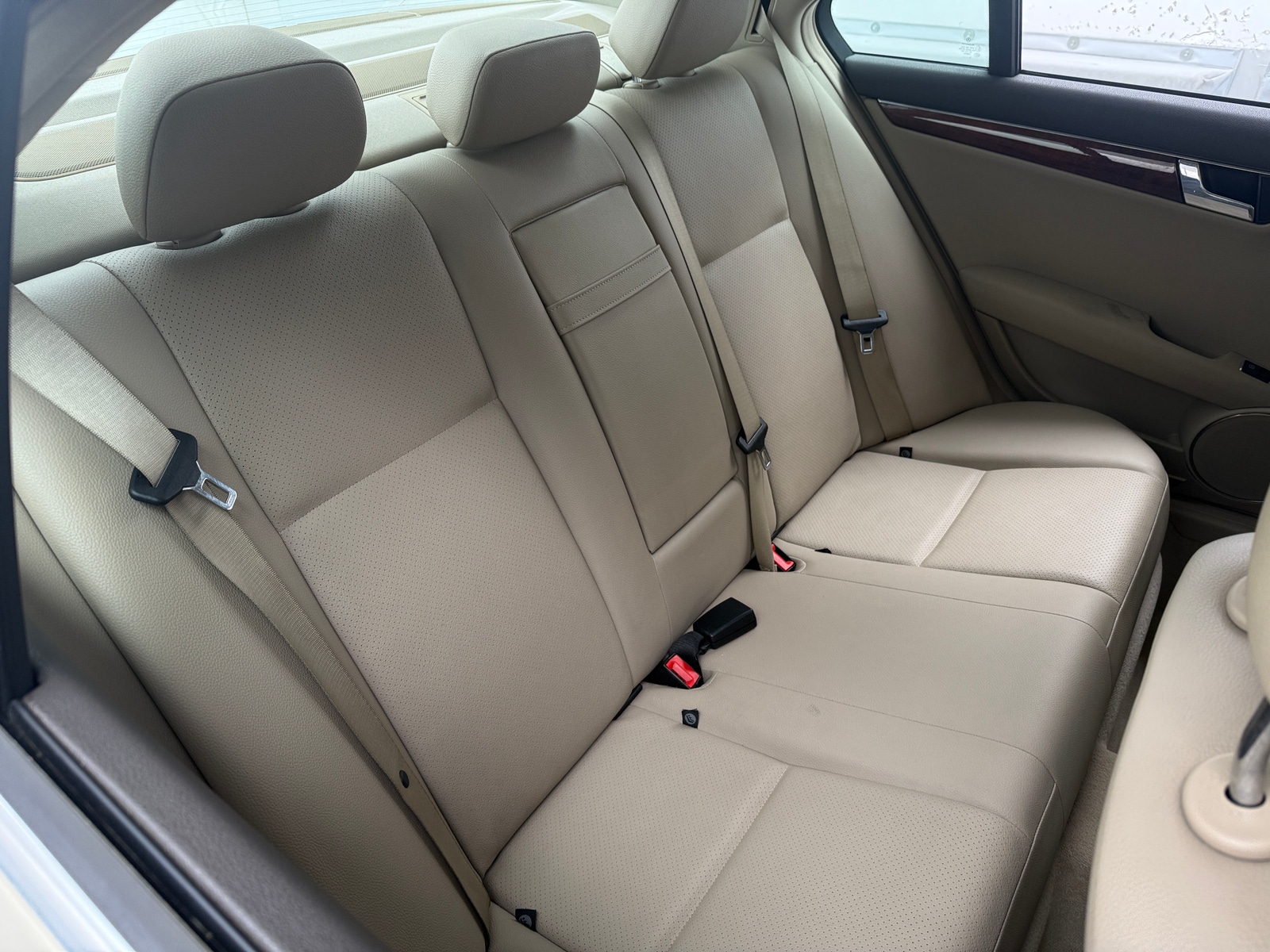 Thumbnail: 2011 Mercedes-Benz C-Class - 5