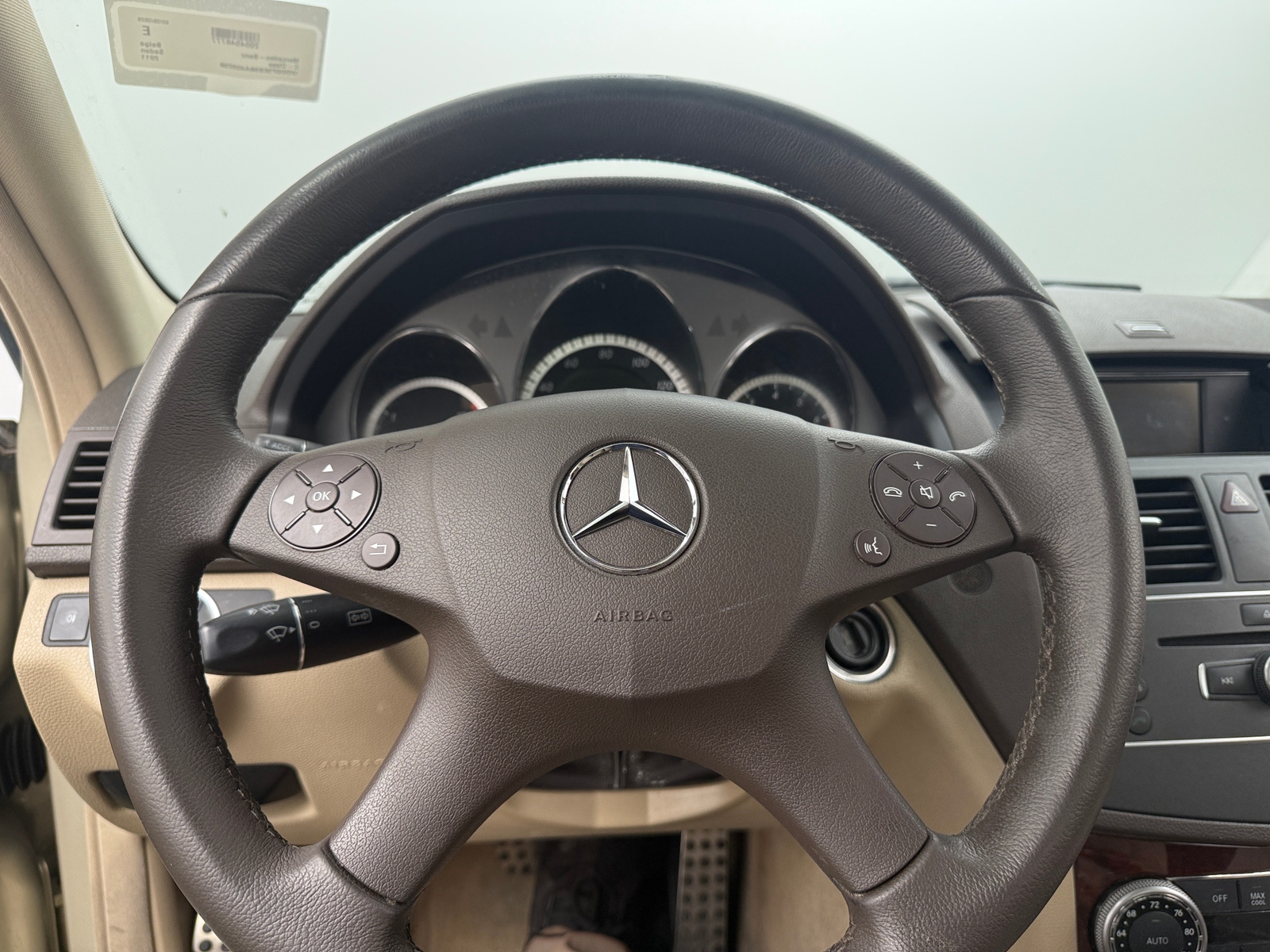 Thumbnail: 2011 Mercedes-Benz C-Class - 4