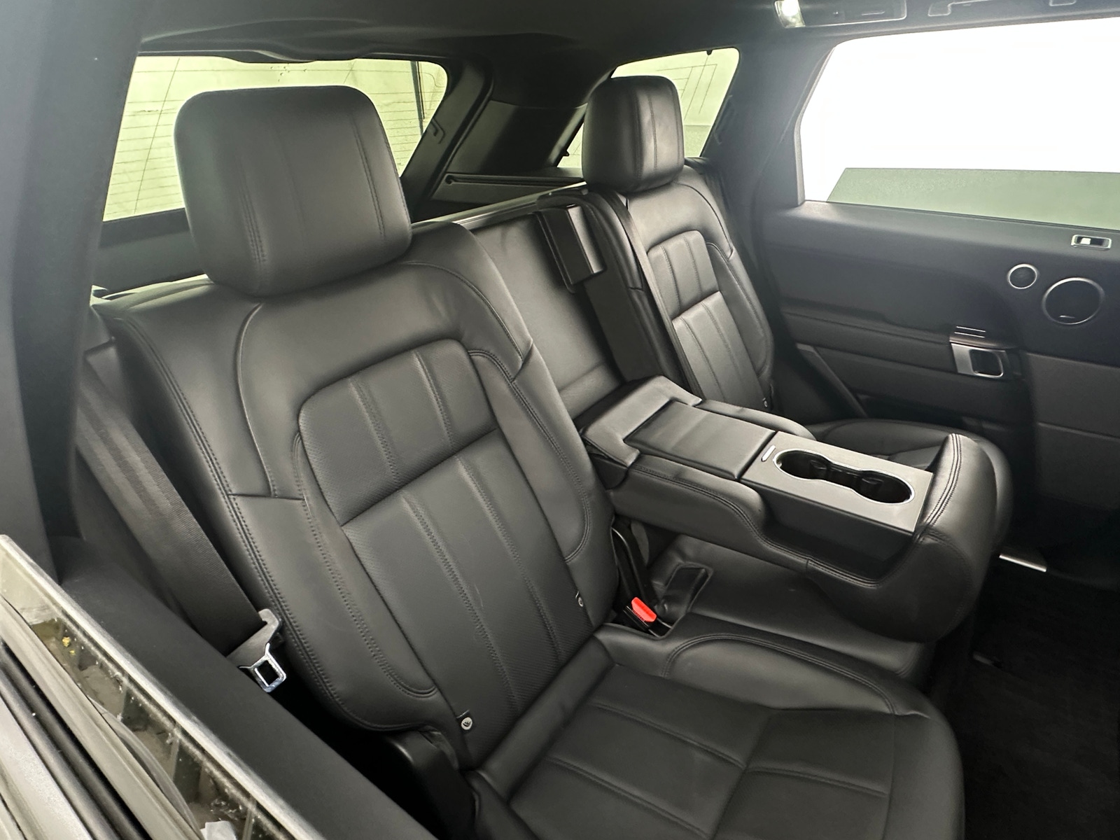 Thumbnail: 2018 Land Rover Range Rover Sport - 5