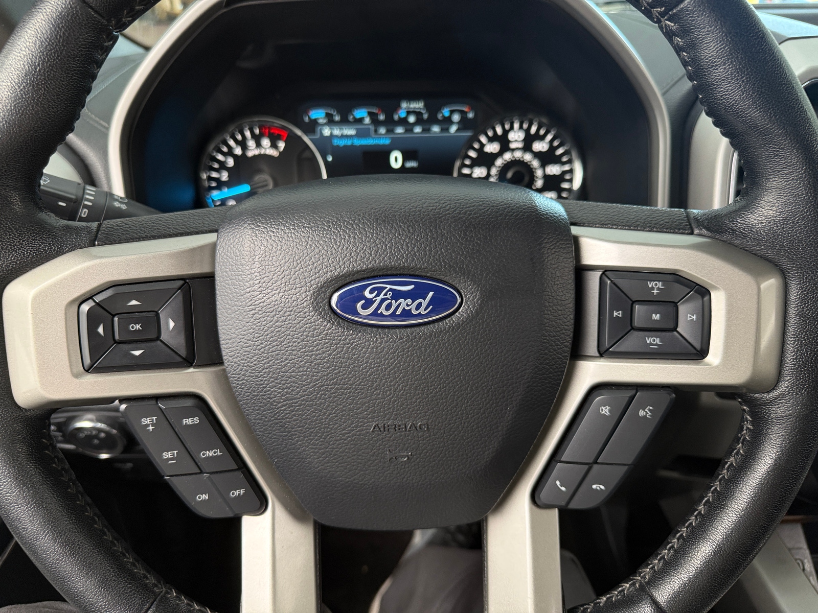 Thumbnail: 2020 Ford Econoline - 4