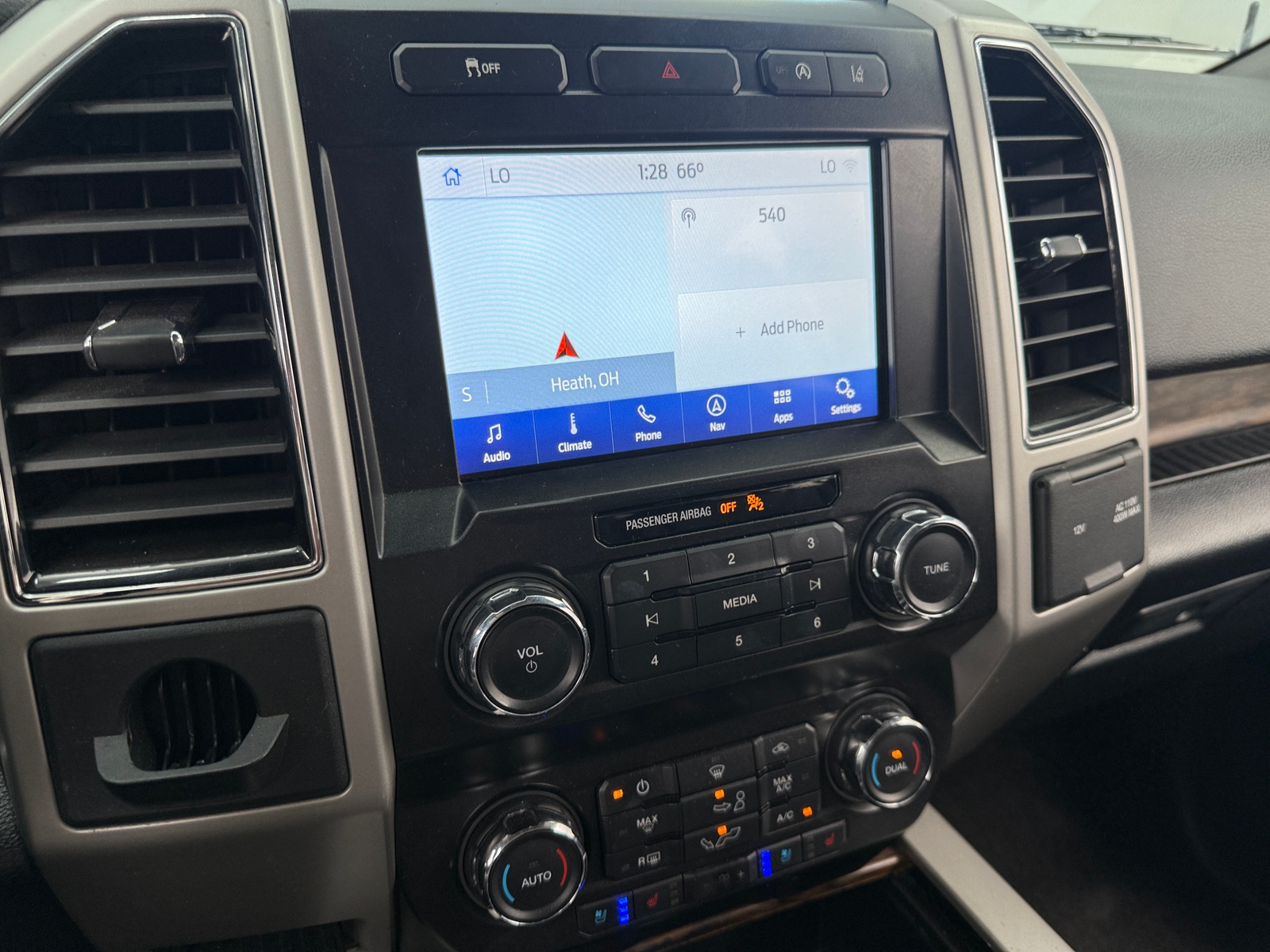 Thumbnail: 2020 Ford Econoline - 3