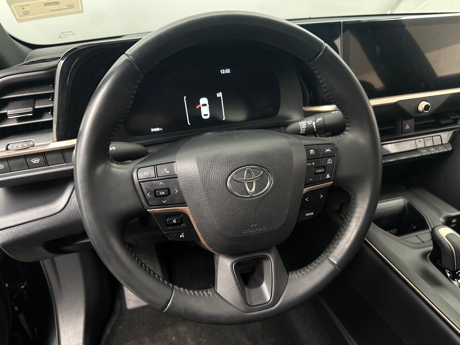 Thumbnail: 2023 Toyota Crown - 5