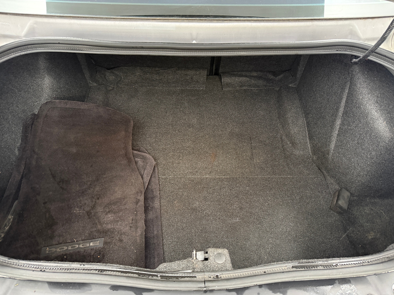 Thumbnail: 2016 Dodge Challenger - 4