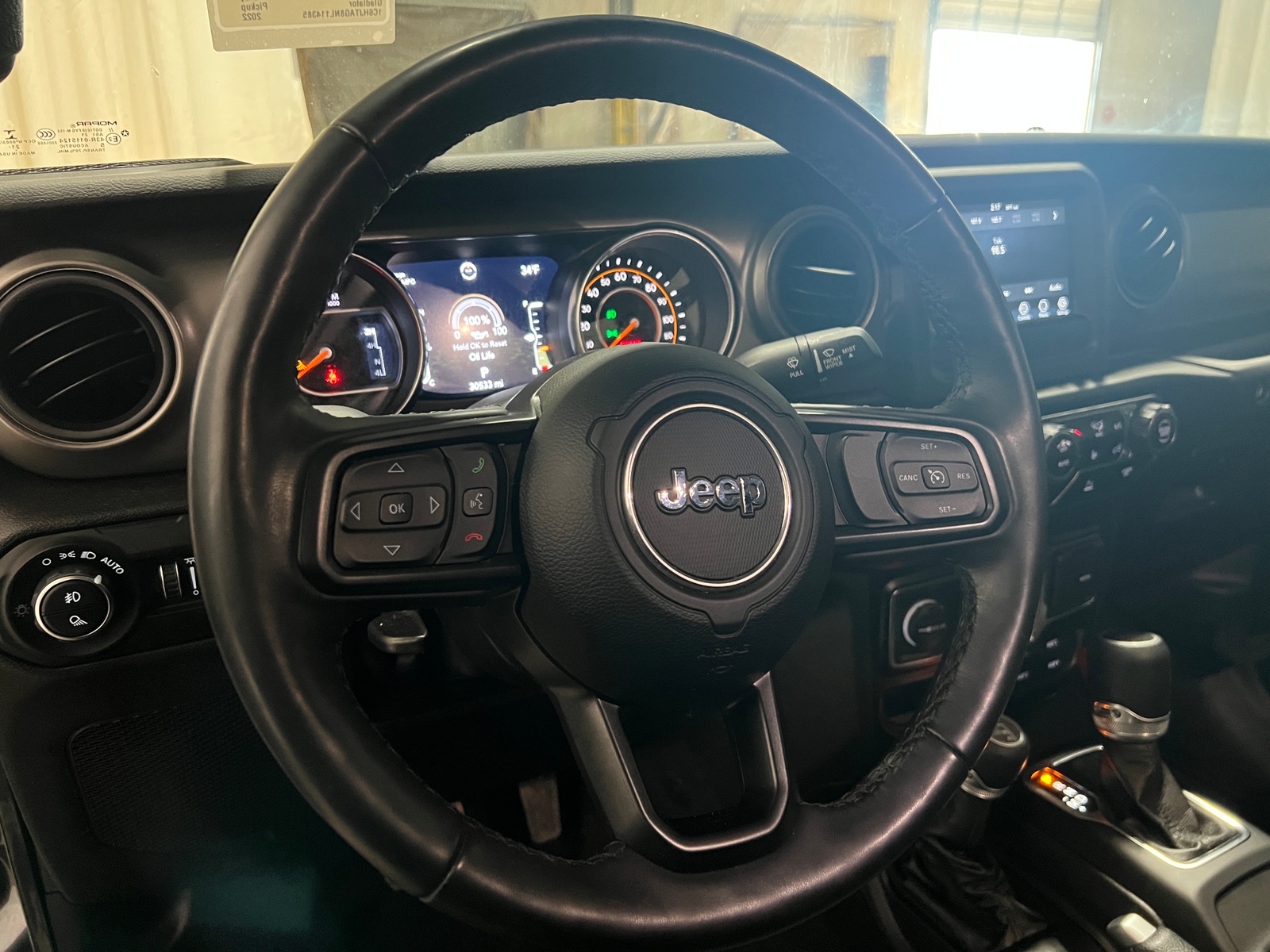 Thumbnail: 2022 Jeep Gladiator - 5