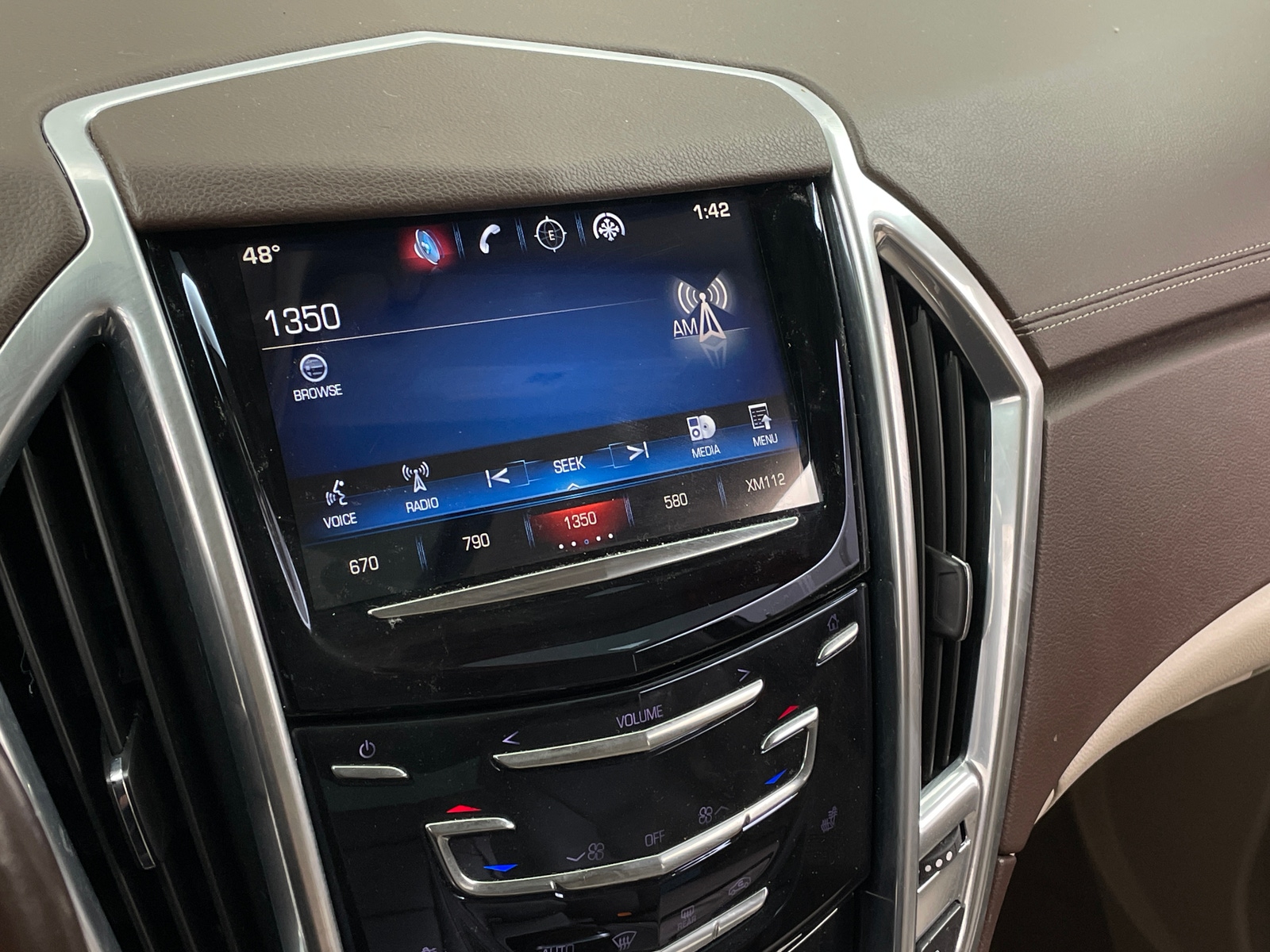 Thumbnail: 2013 Cadillac SRX - 3