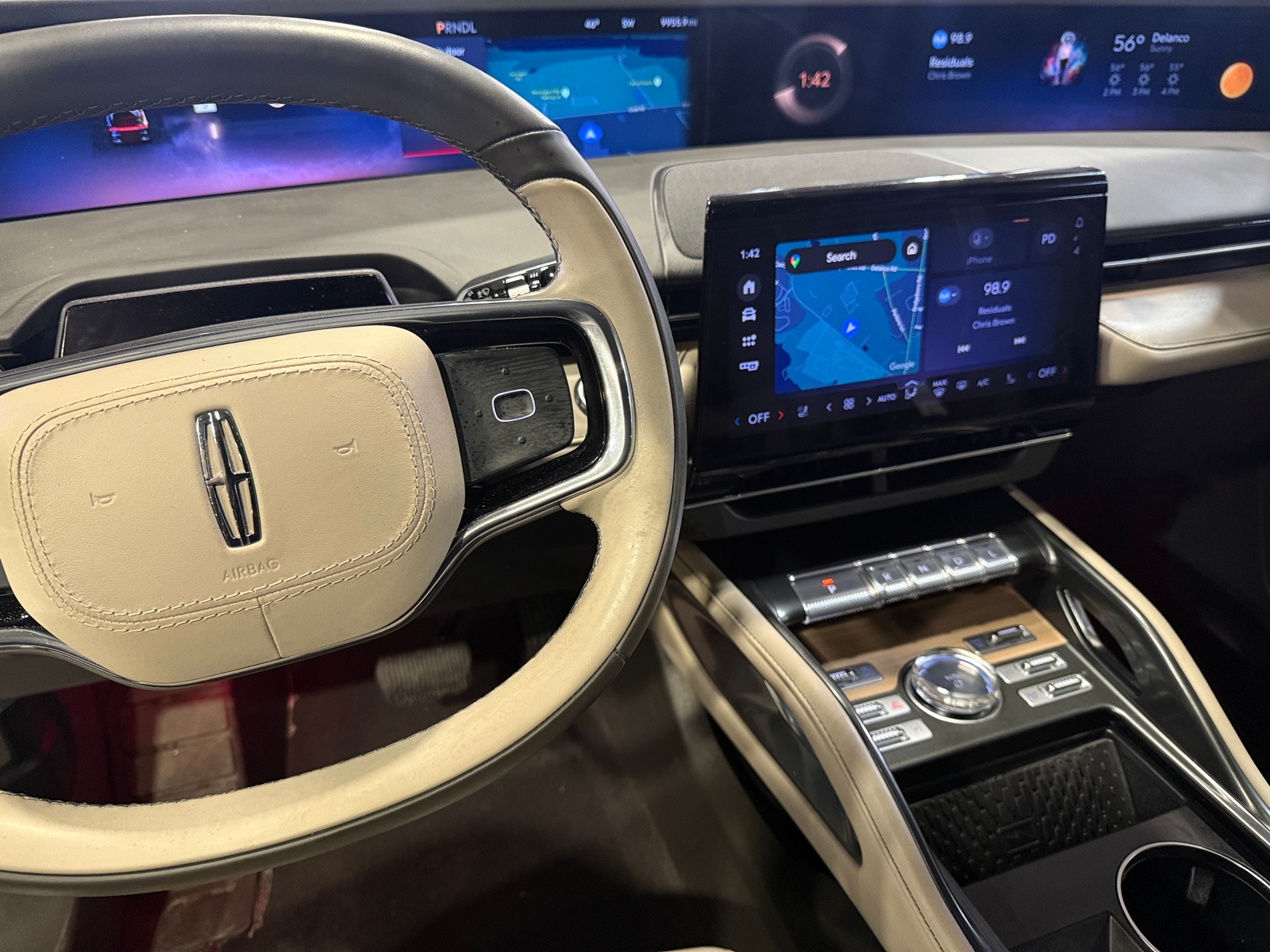 Thumbnail: 2025 Lincoln Nautilus - 3