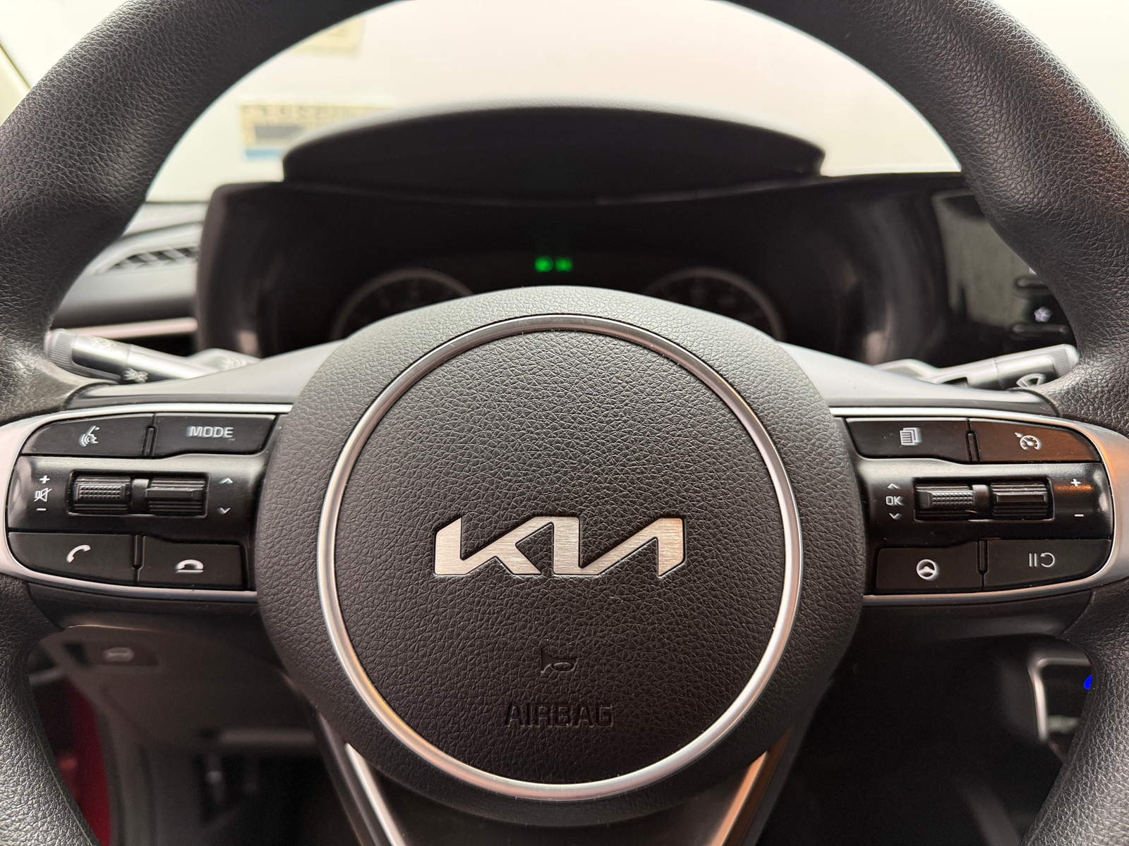 Thumbnail: 2022 Kia K5 - 5