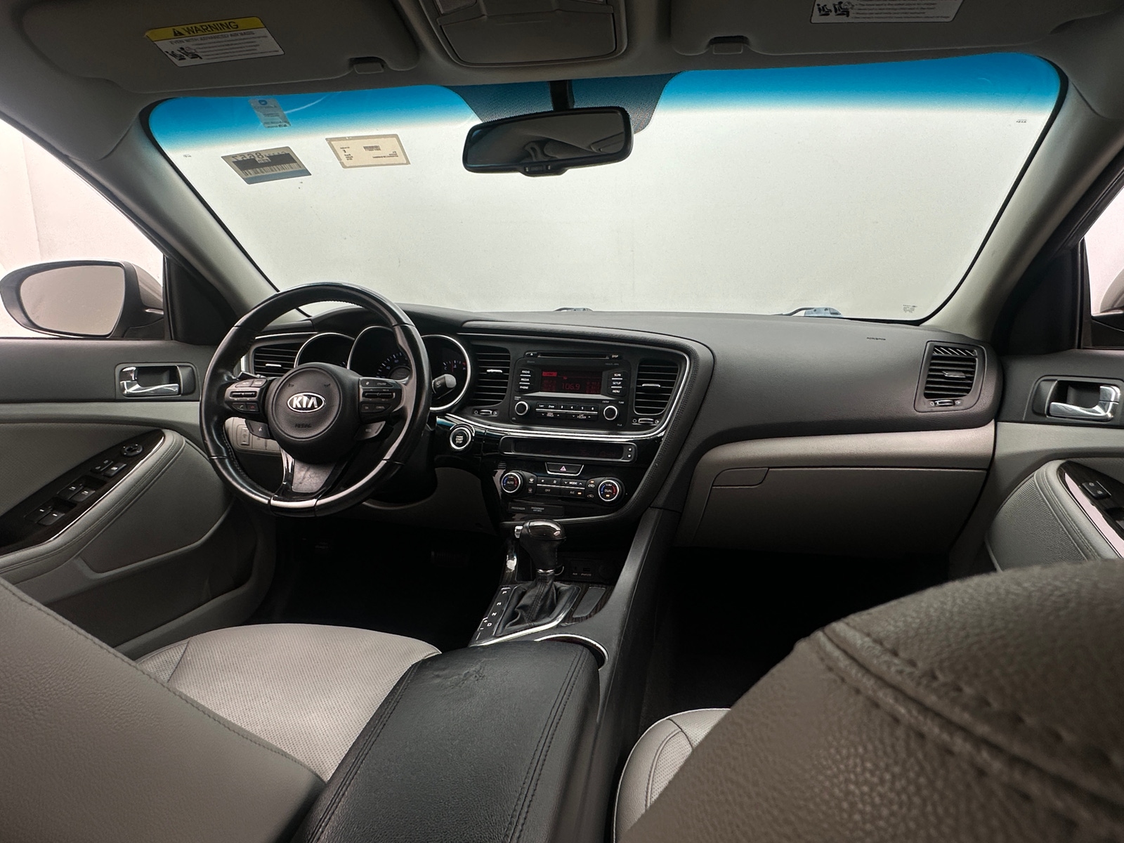 Thumbnail: 2015 Kia Optima - 2