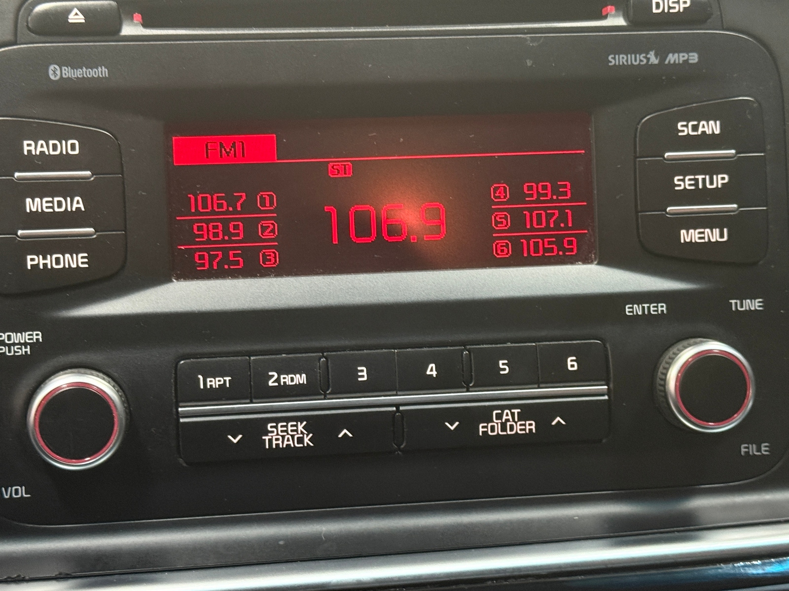 Thumbnail: 2015 Kia Optima - 3