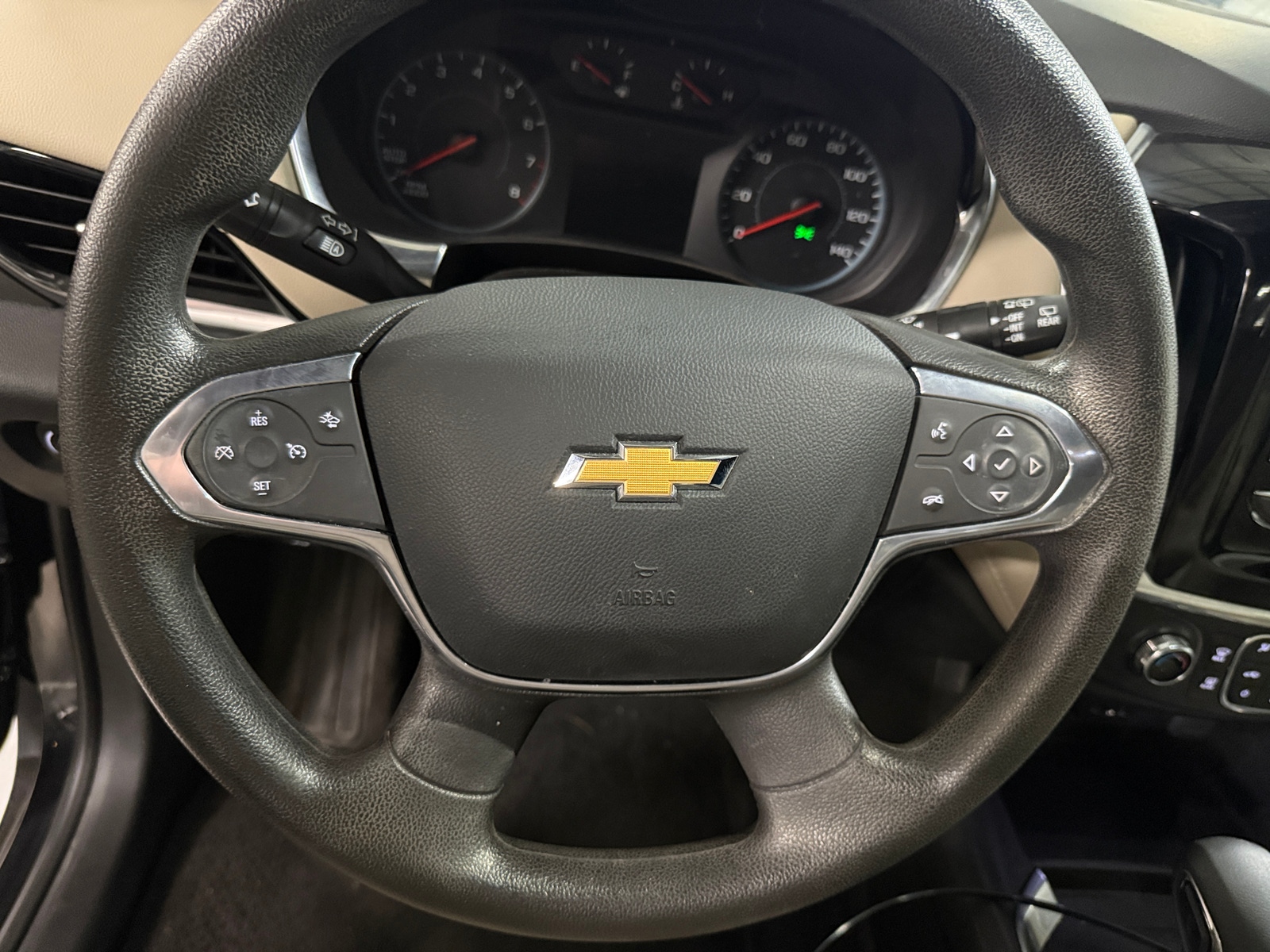 Thumbnail: 2023 Chevrolet Traverse - 5