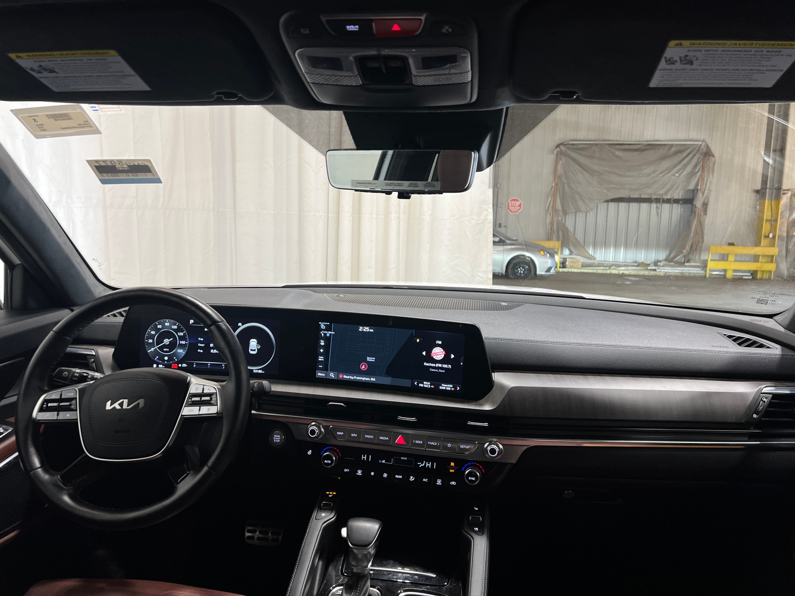 Thumbnail: 2023 Kia Telluride - 2