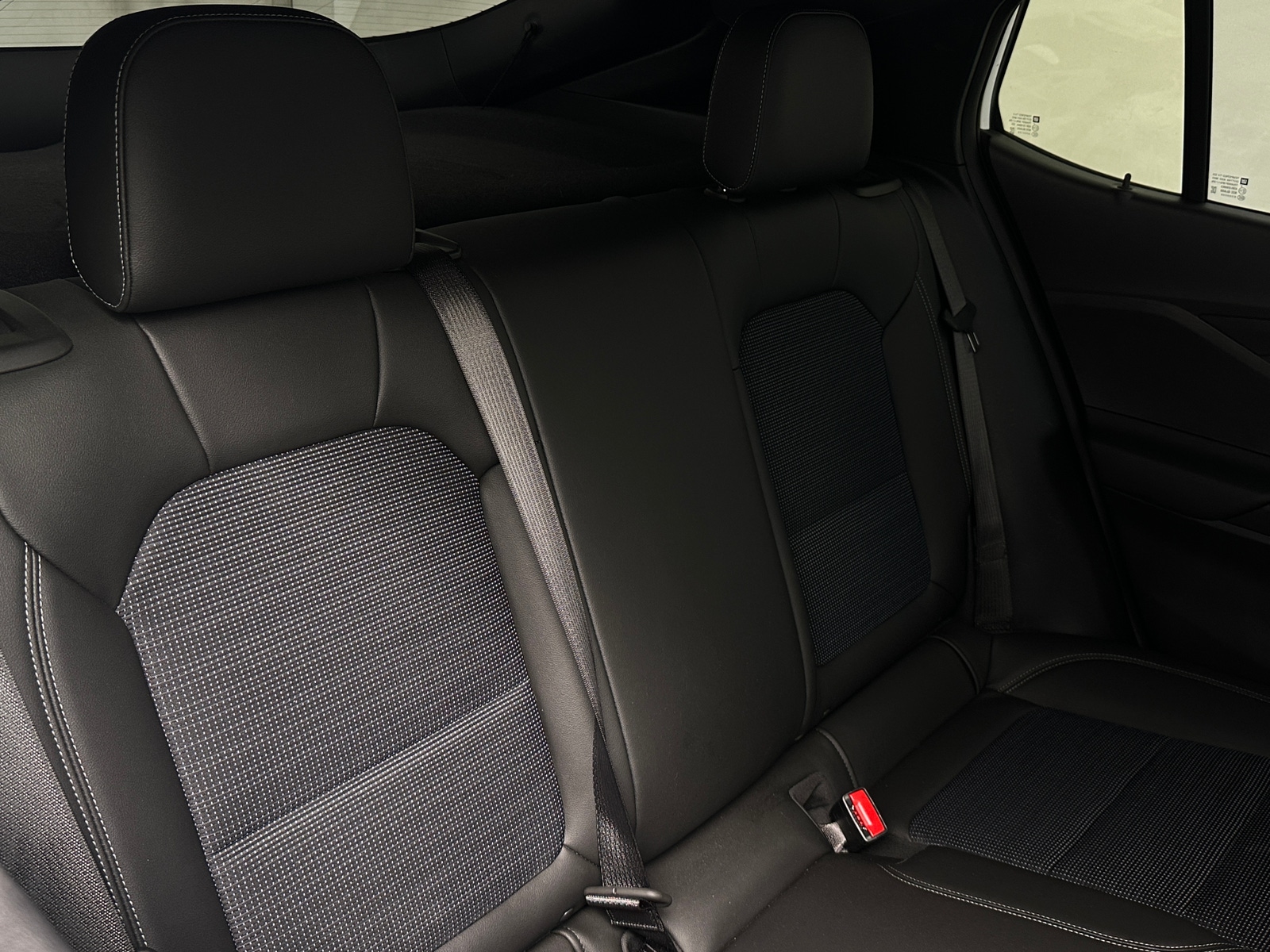 Thumbnail: 2025 Buick Envista - 6