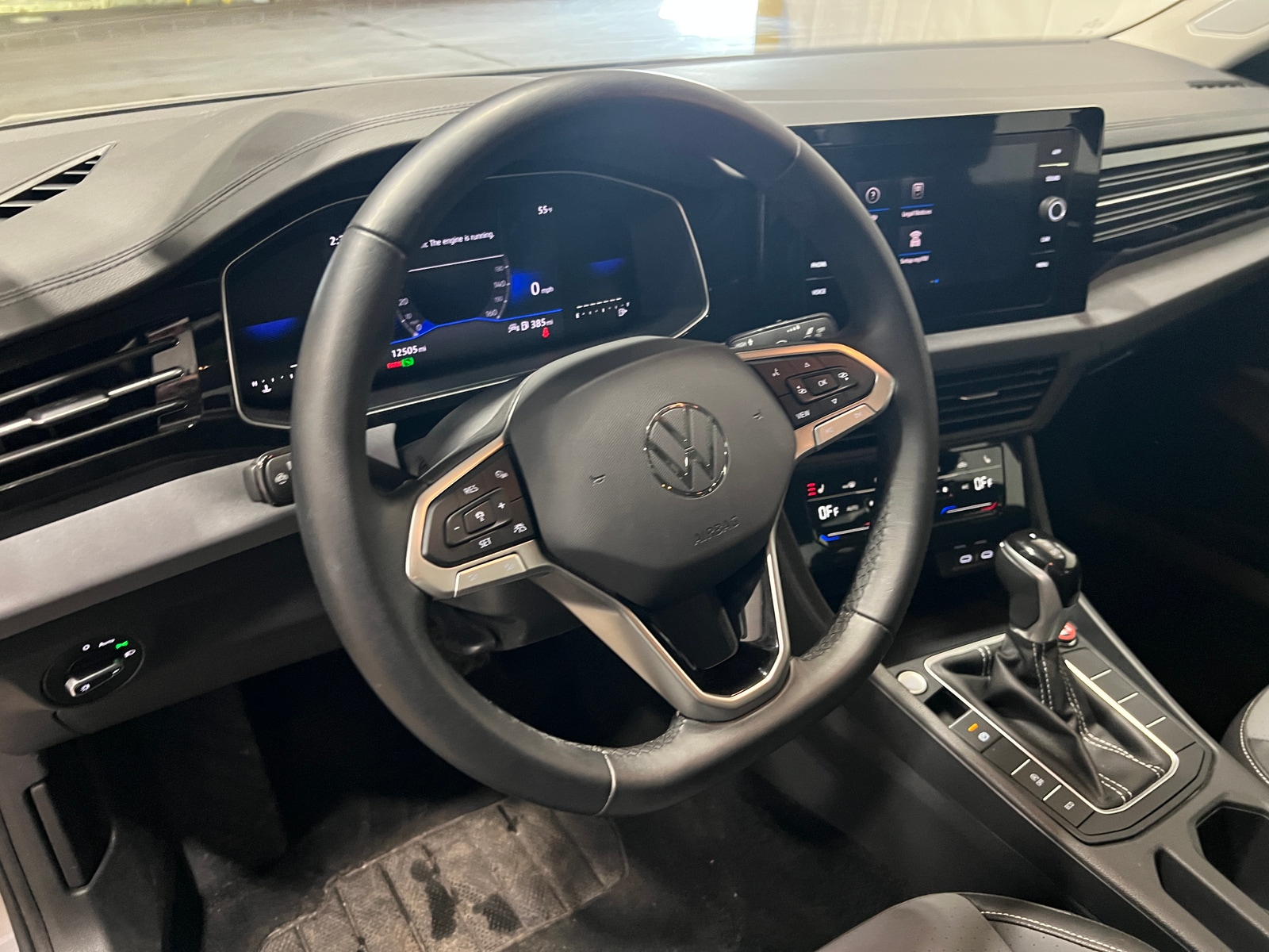 Thumbnail: 2025 Volkswagen Jetta - 4