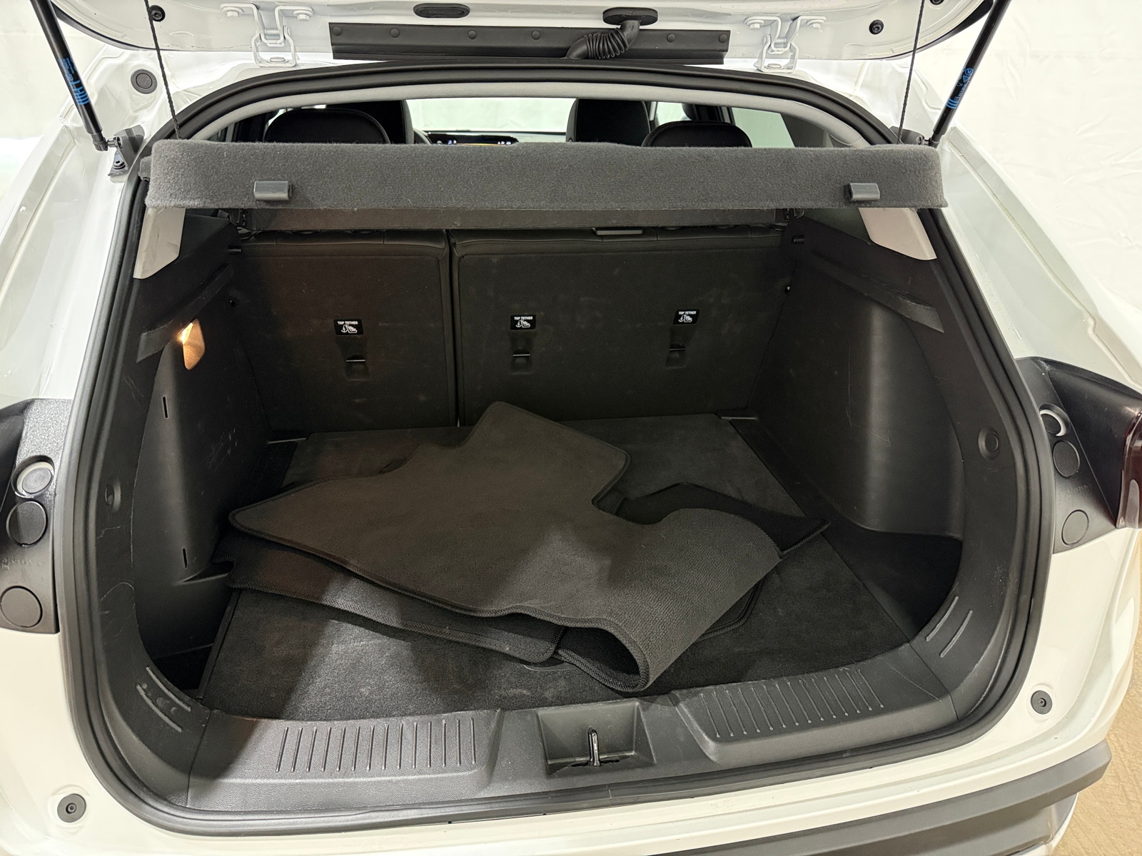 Thumbnail: 2025 Chevrolet Trax - 7