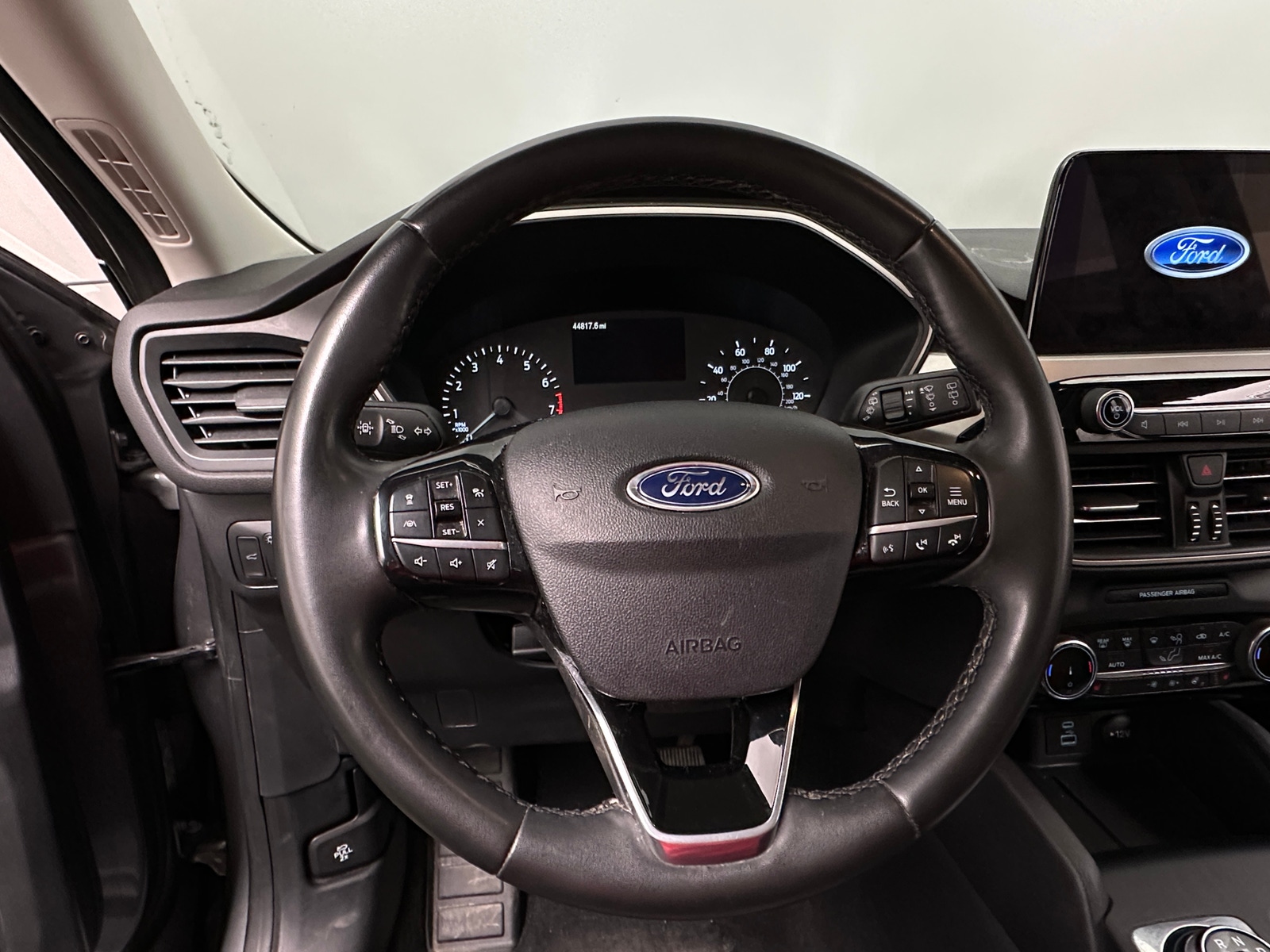 Thumbnail: 2022 Ford Escape - 5