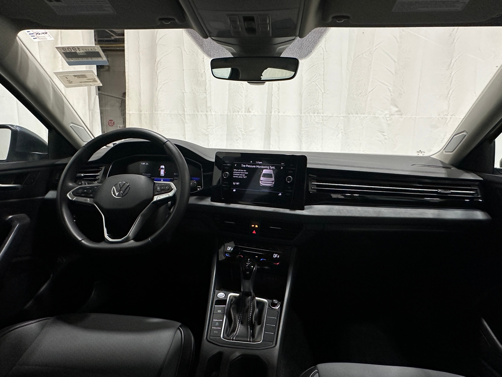 Thumbnail: 2025 Volkswagen Jetta - 2