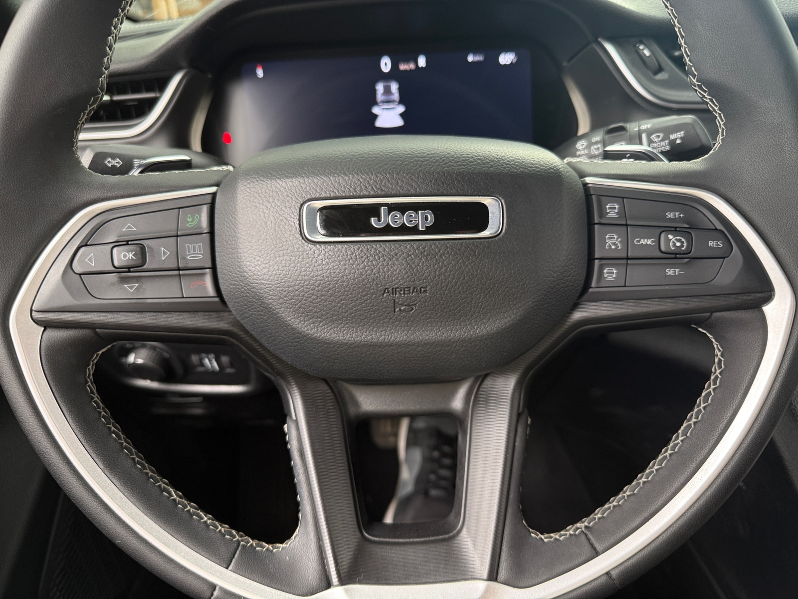 Thumbnail: 2025 Jeep Grand Cherokee - 5