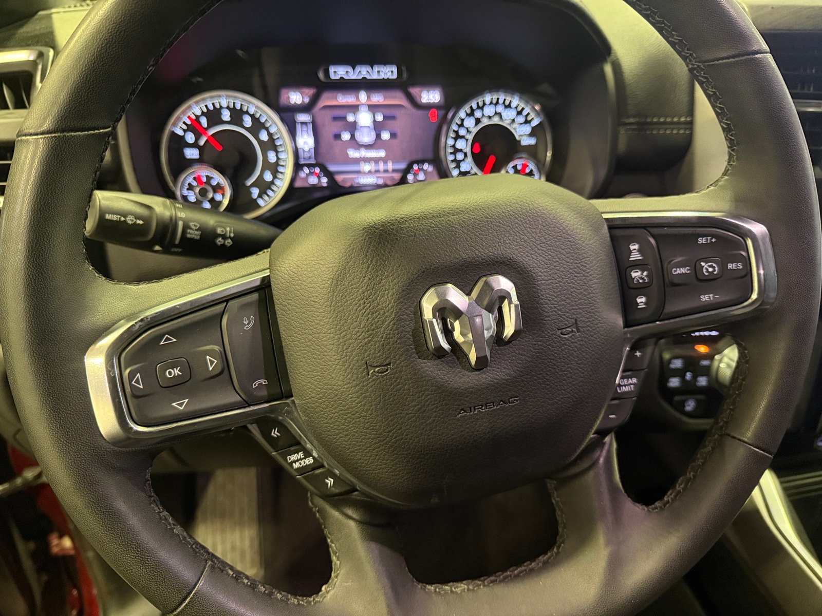 Thumbnail: 2025 RAM 1500 - 4