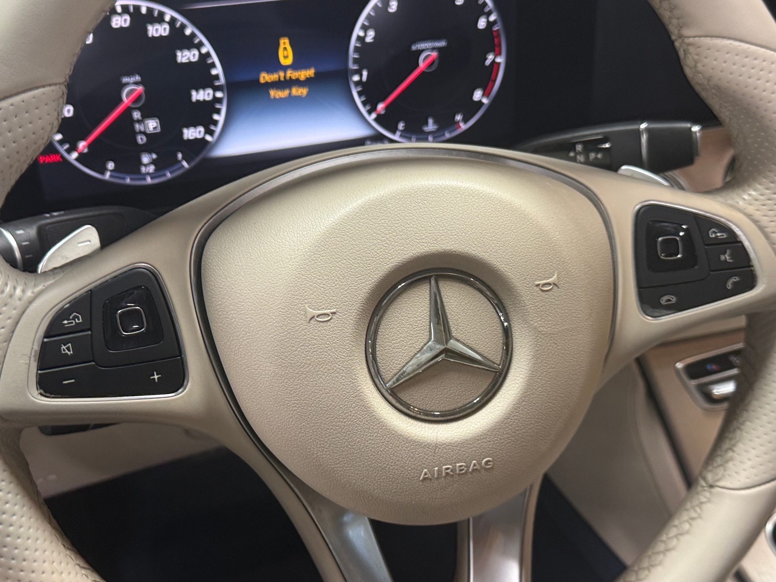 Thumbnail: 2018 Mercedes-Benz E-Class - 4