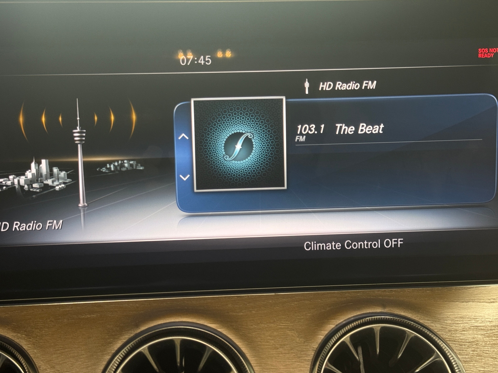 Thumbnail: 2018 Mercedes-Benz E-Class - 3