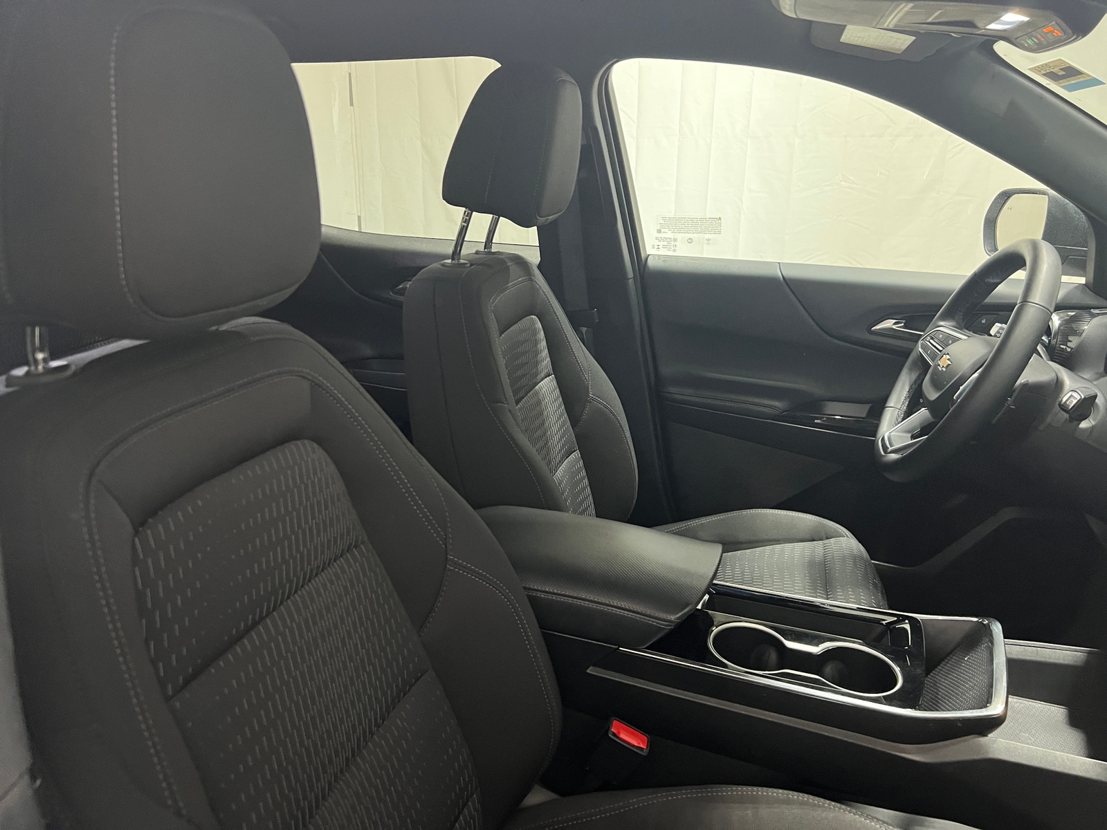 Thumbnail: 2025 Chevrolet Equinox - 2