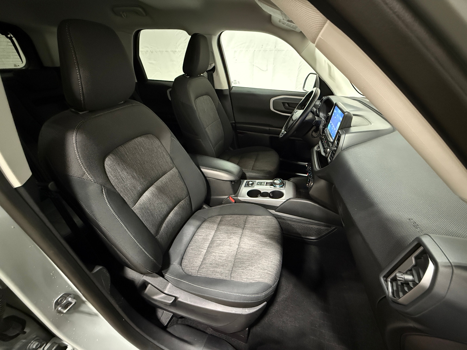 Thumbnail: 2022 Ford Bronco Sport - 2