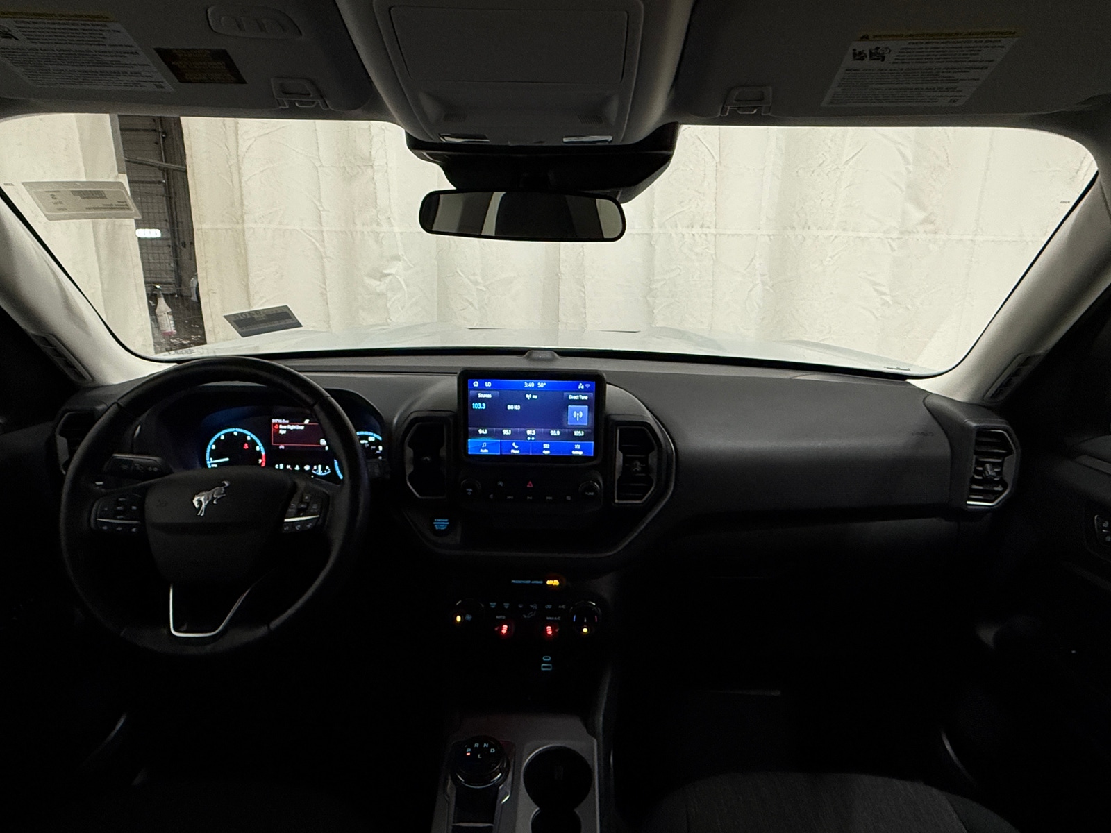 Thumbnail: 2022 Ford Bronco Sport - 3