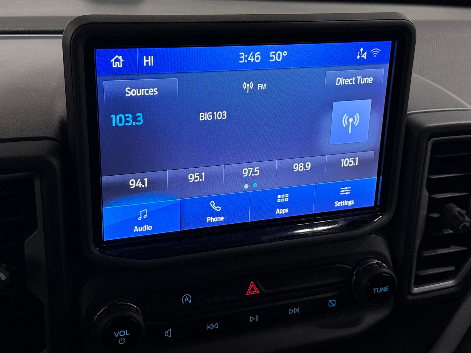 Thumbnail: 2022 Ford Bronco Sport - 4