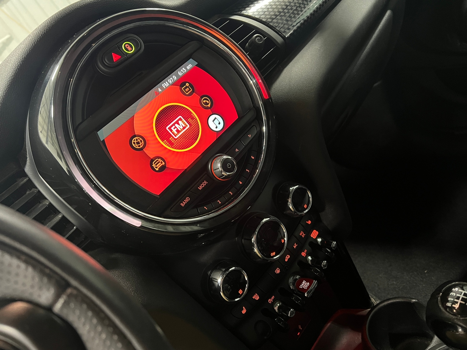 Thumbnail: 2021 MINI Cooper Hardtop - 3